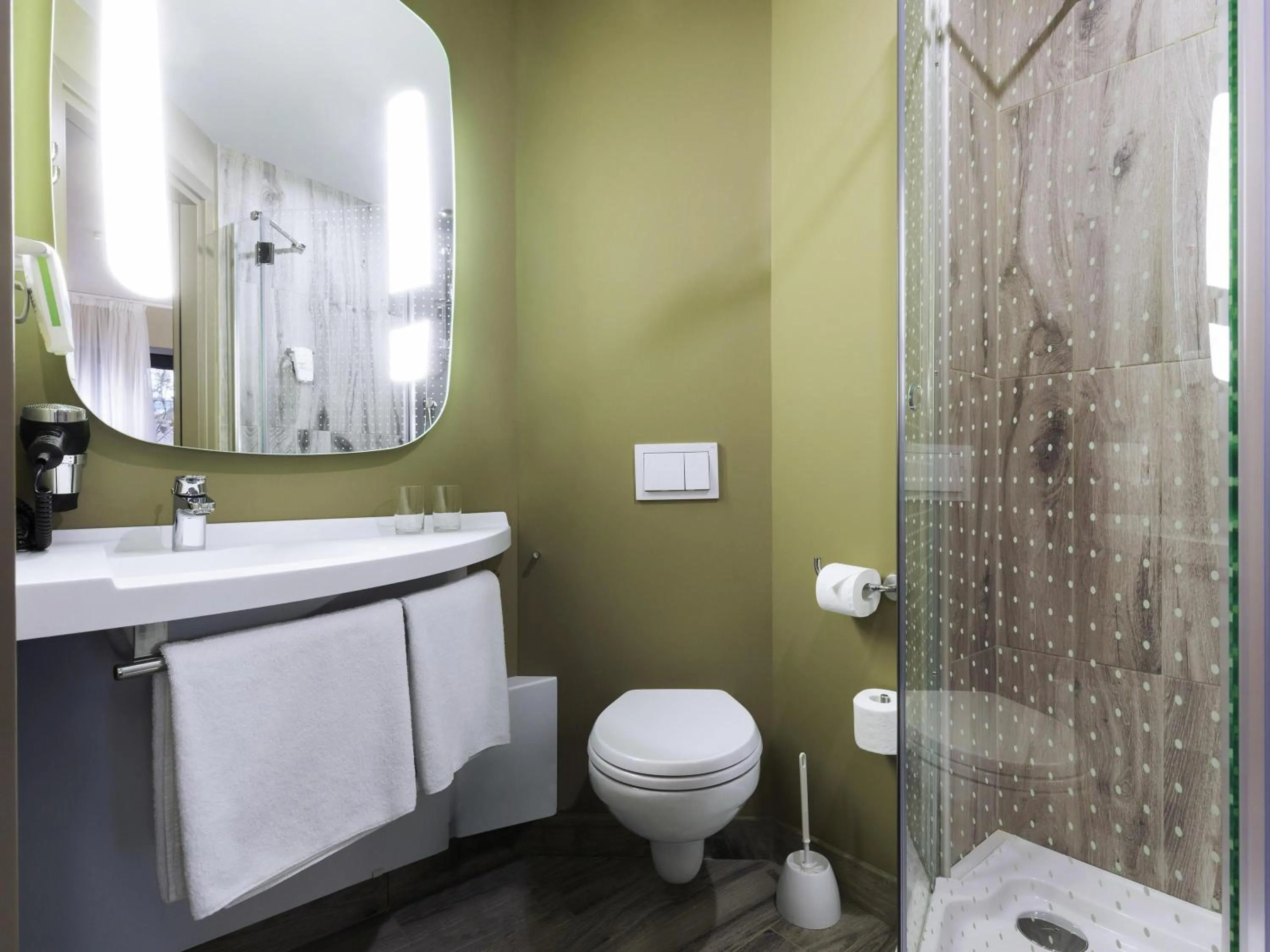 Bedroom in ibis Tbilisi Stadium