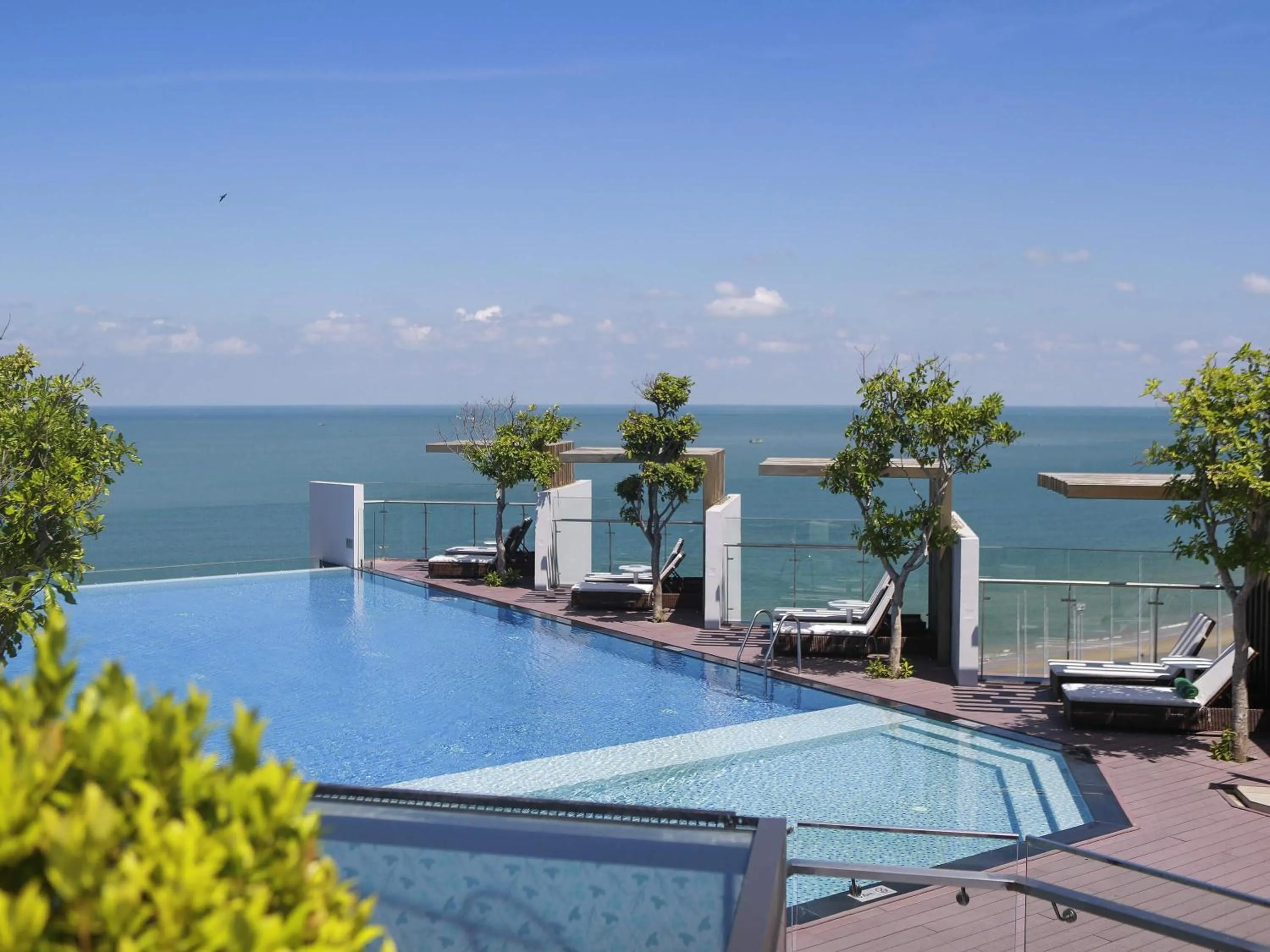 Pool view in ibis Styles Vung Tau