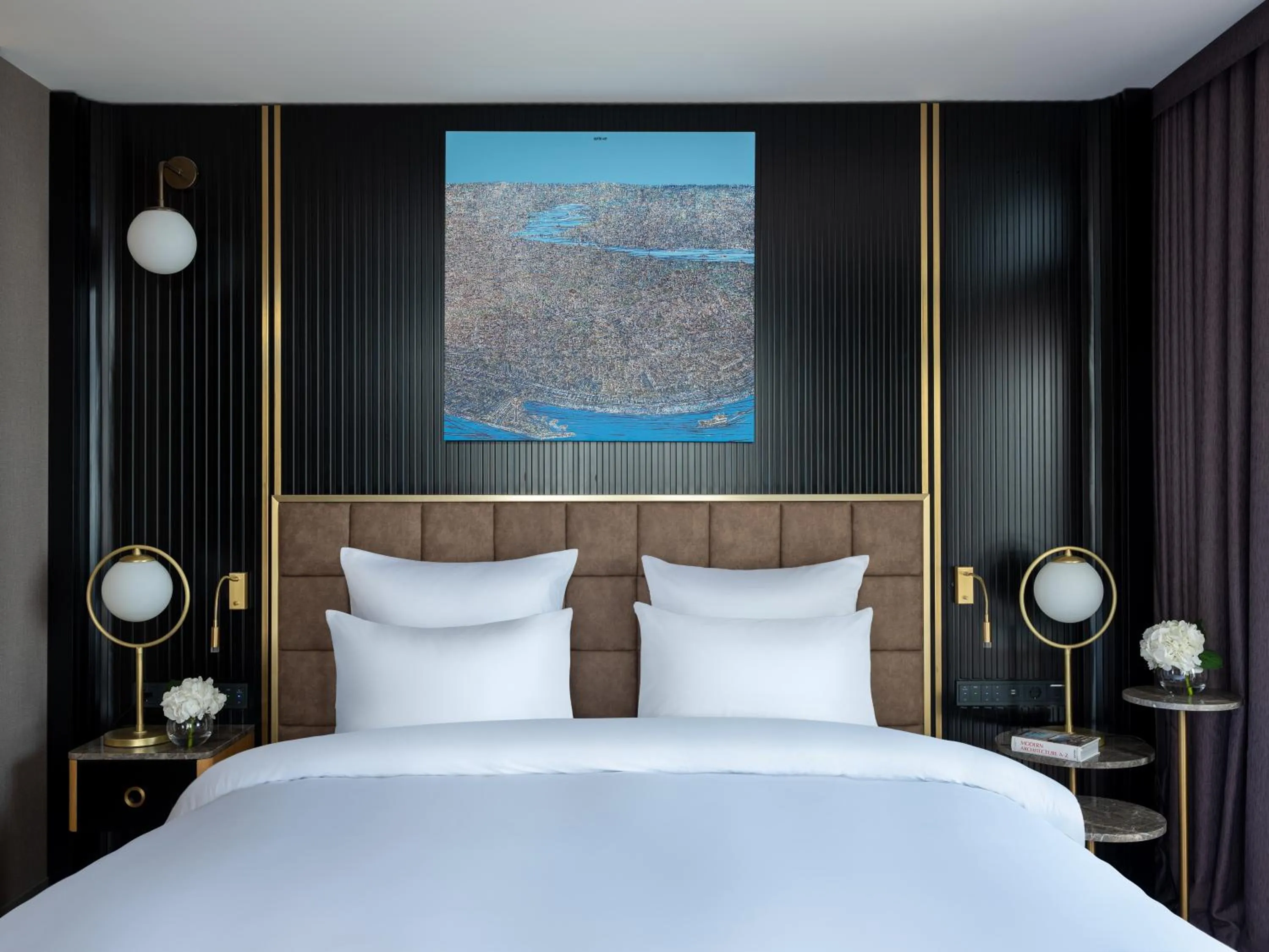 Bed in Sofitel Istanbul Taksim