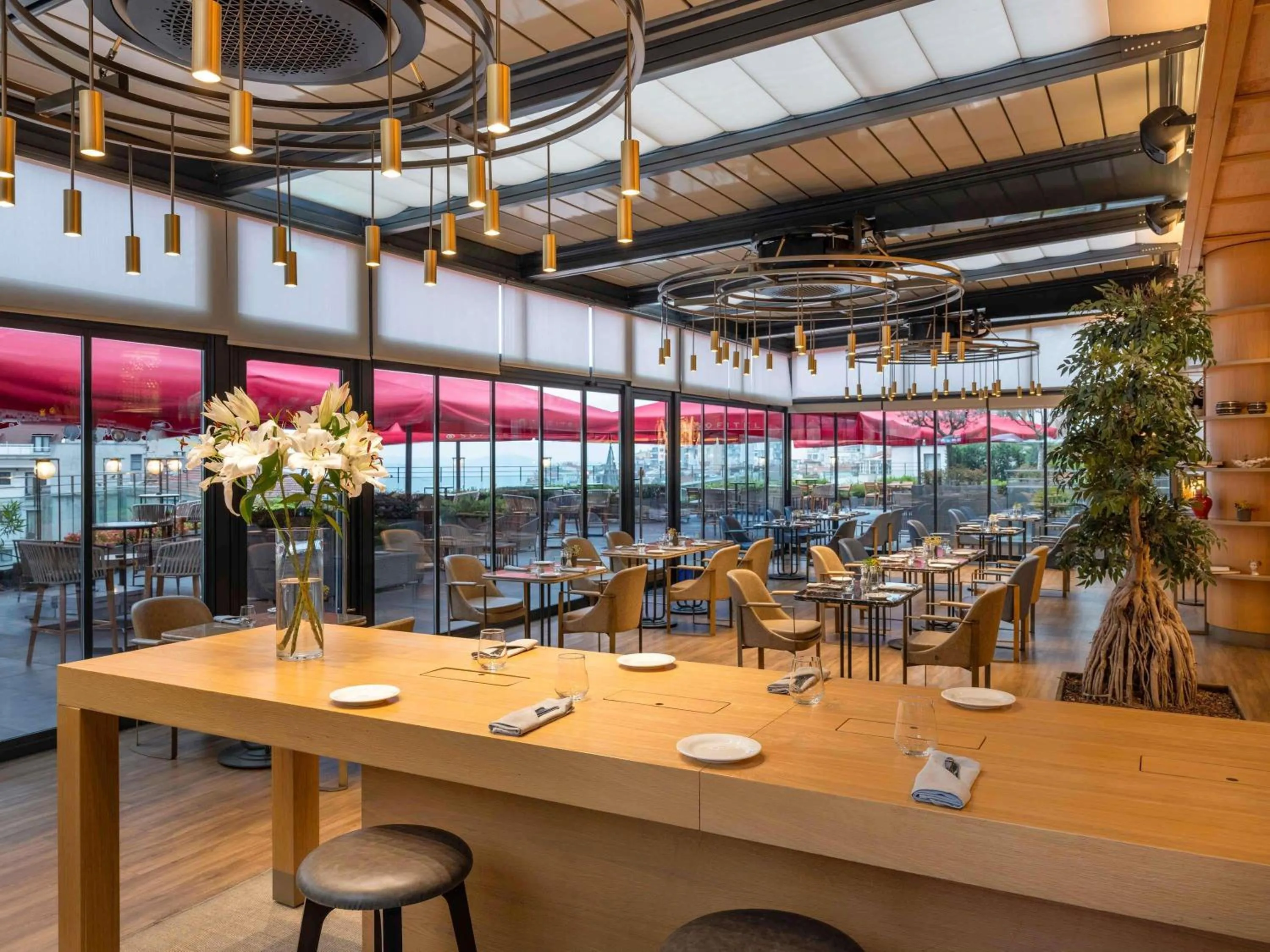 Restaurant/places to eat in Sofitel Istanbul Taksim