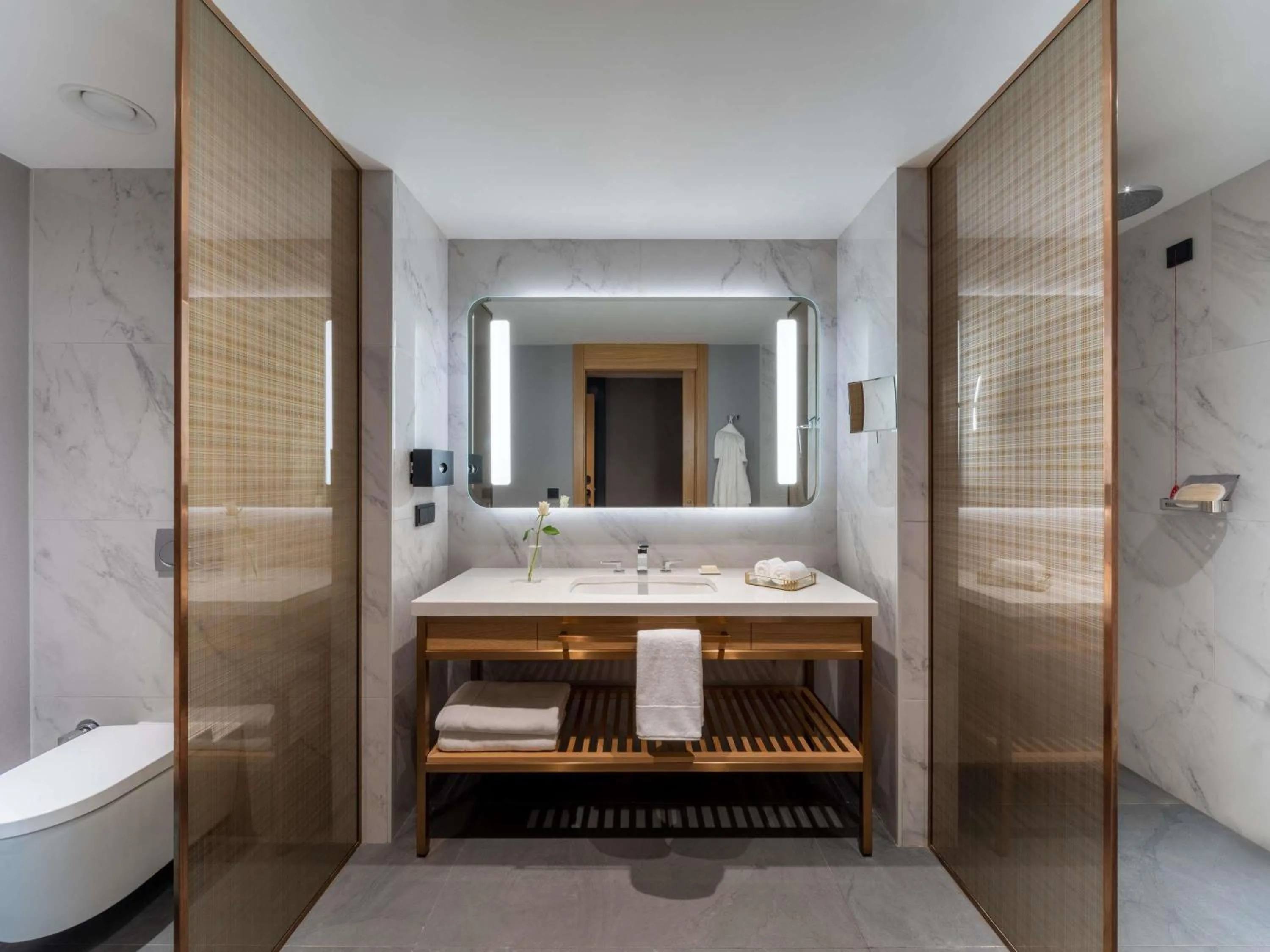 Bedroom in Sofitel Istanbul Taksim