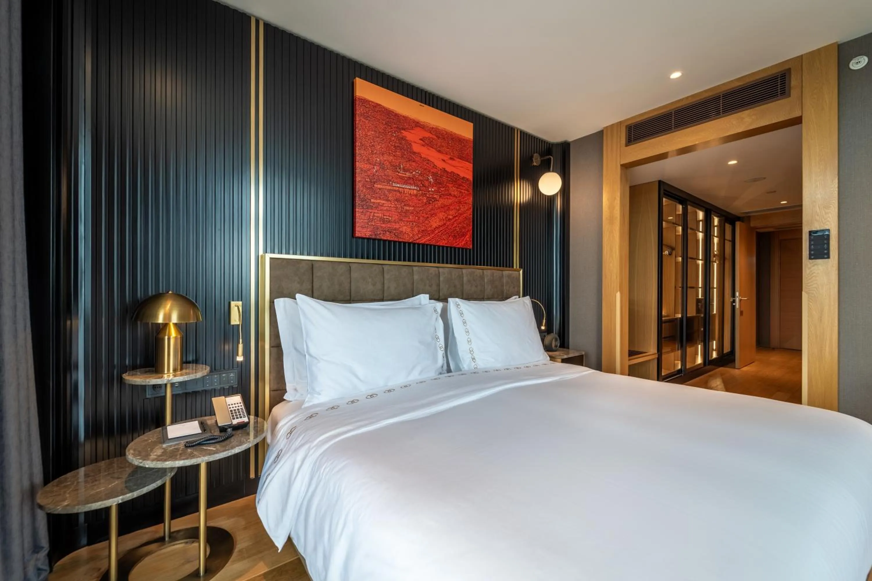 Bedroom, Bed in Sofitel Istanbul Taksim