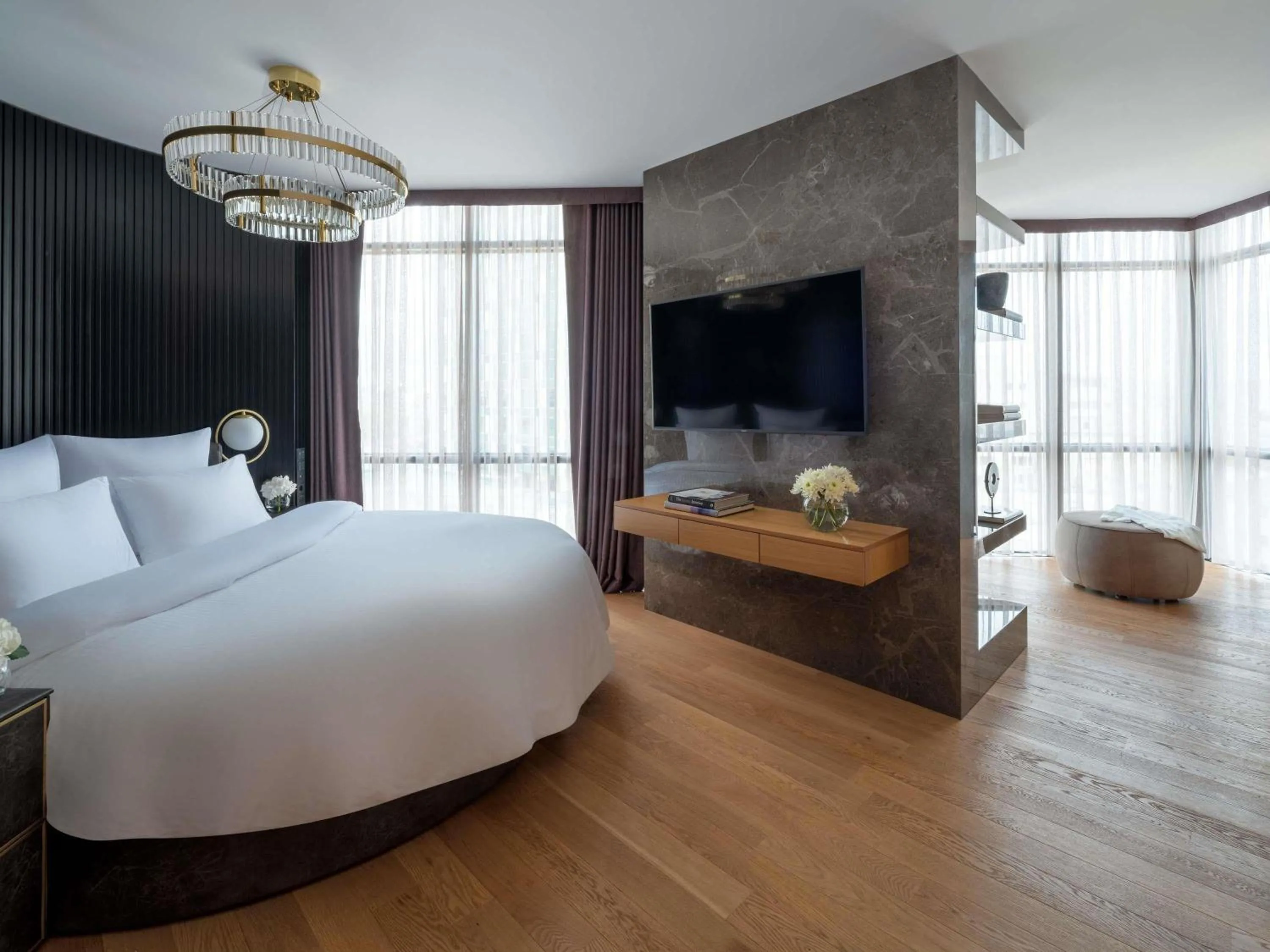 Bedroom, Bed in Sofitel Istanbul Taksim