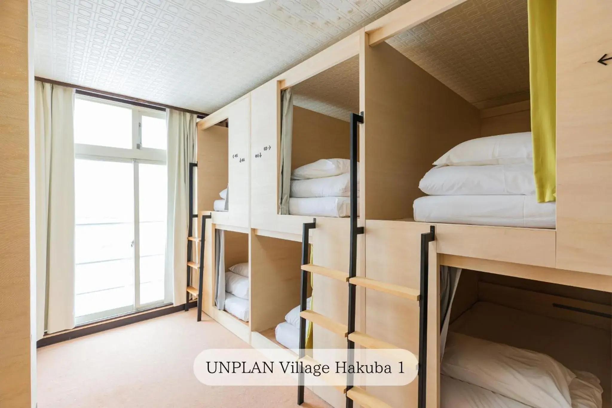Bunk Bed in Mixed Dormitory Room in UNPLAN Village Hakuba Bunk Bed in Mixed Dormitory Room in UNPLAN Village Hakuba