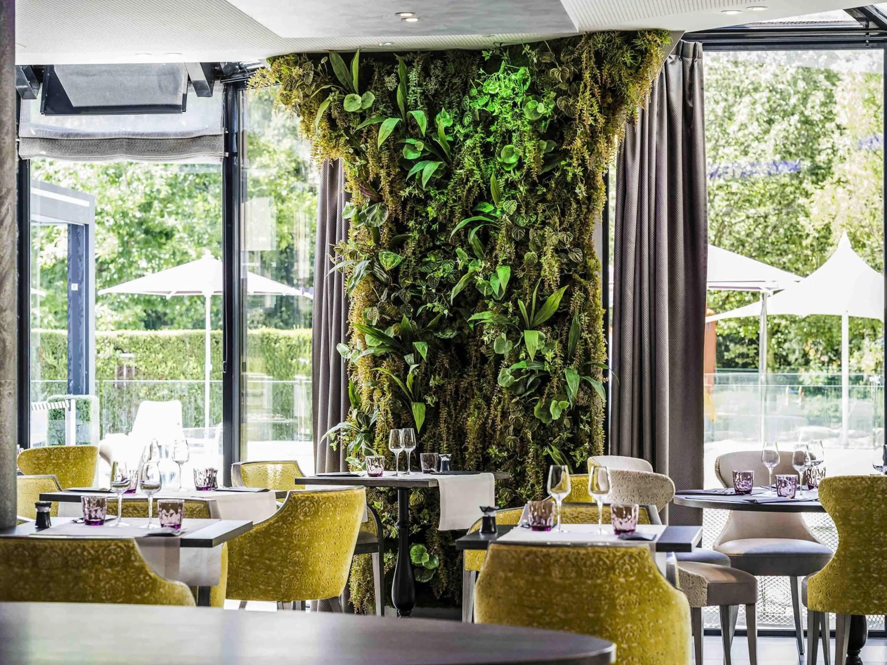 Restaurant/places to eat in Novotel Orléans Saint Jean de Braye