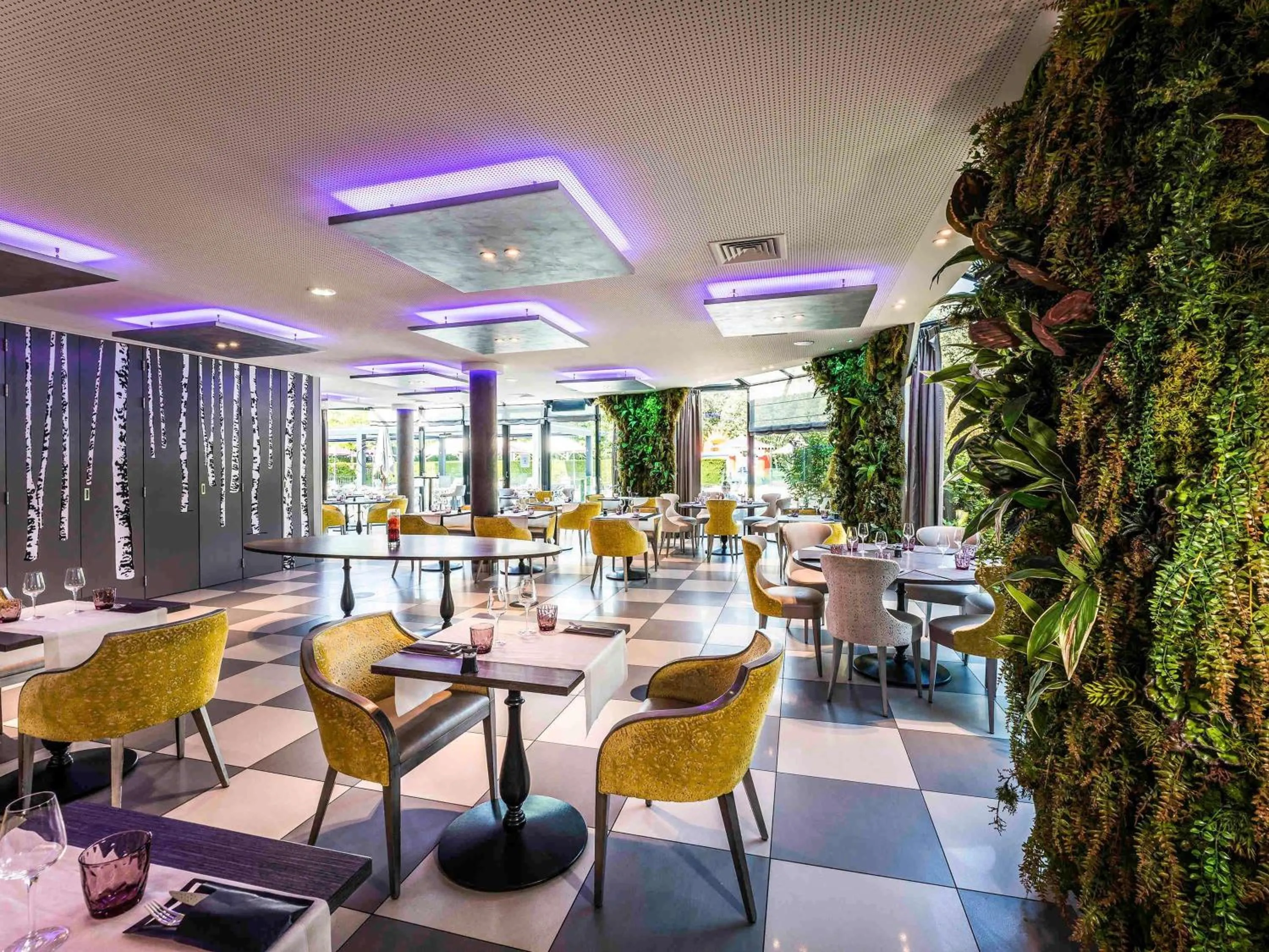 Property building in Novotel Orléans Saint Jean de Braye