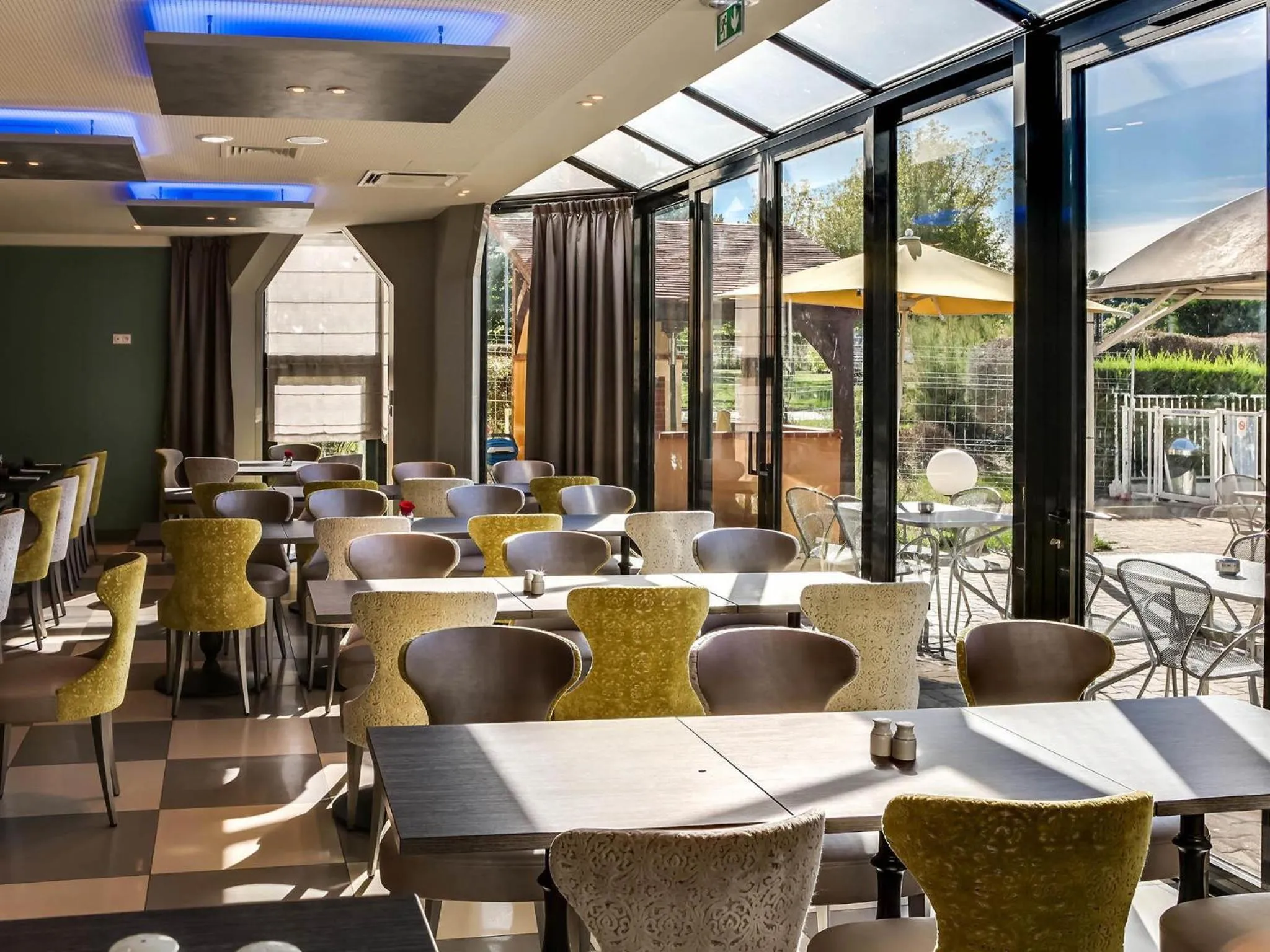 Restaurant/places to eat in Novotel Orléans Saint Jean de Braye