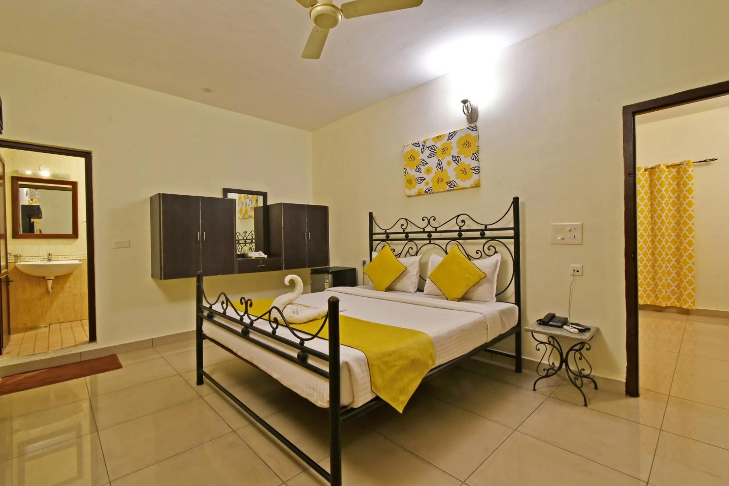 Bed in Poppys Olive de' villa