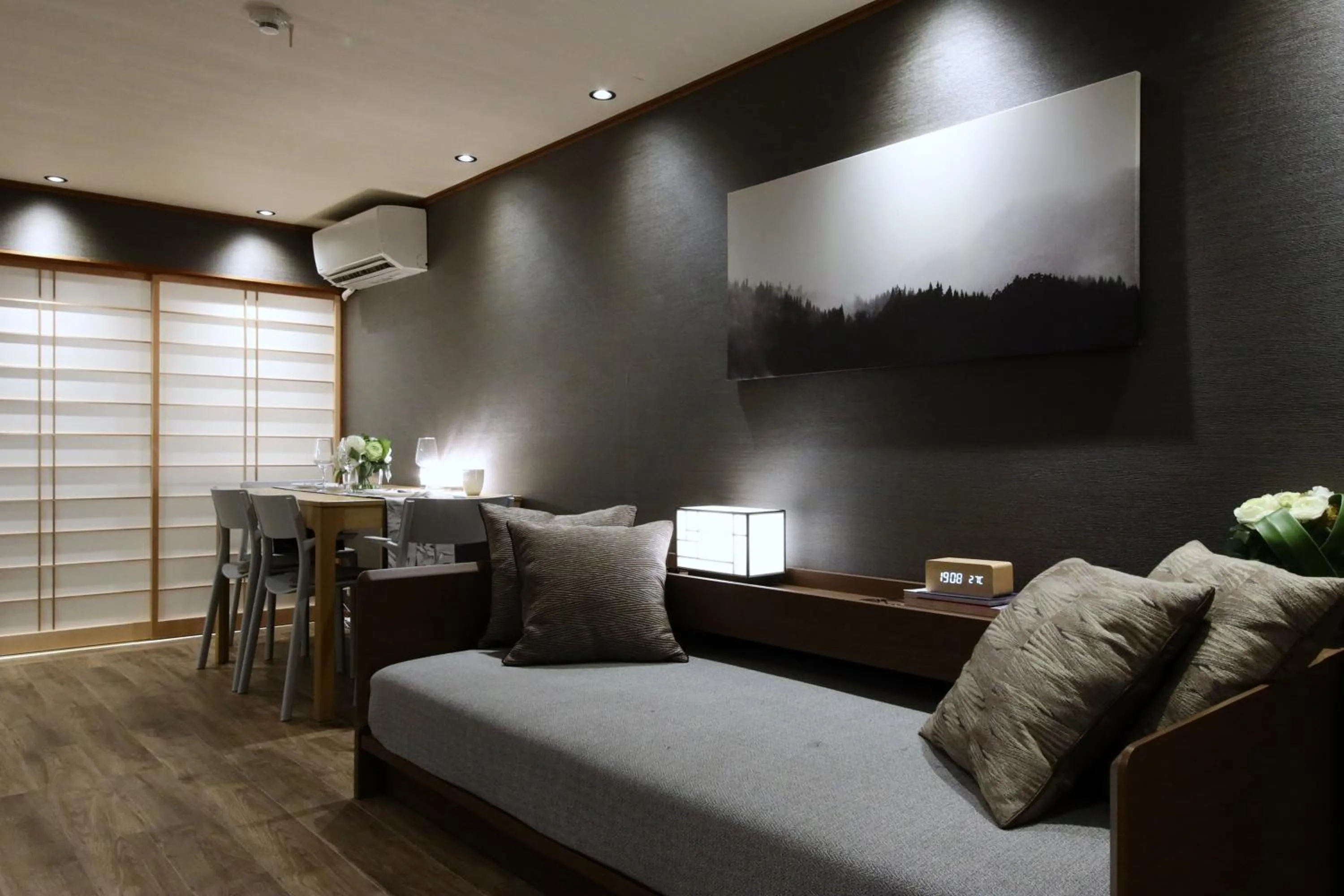 Living room, Bed in Shiki Homes IKKO 8