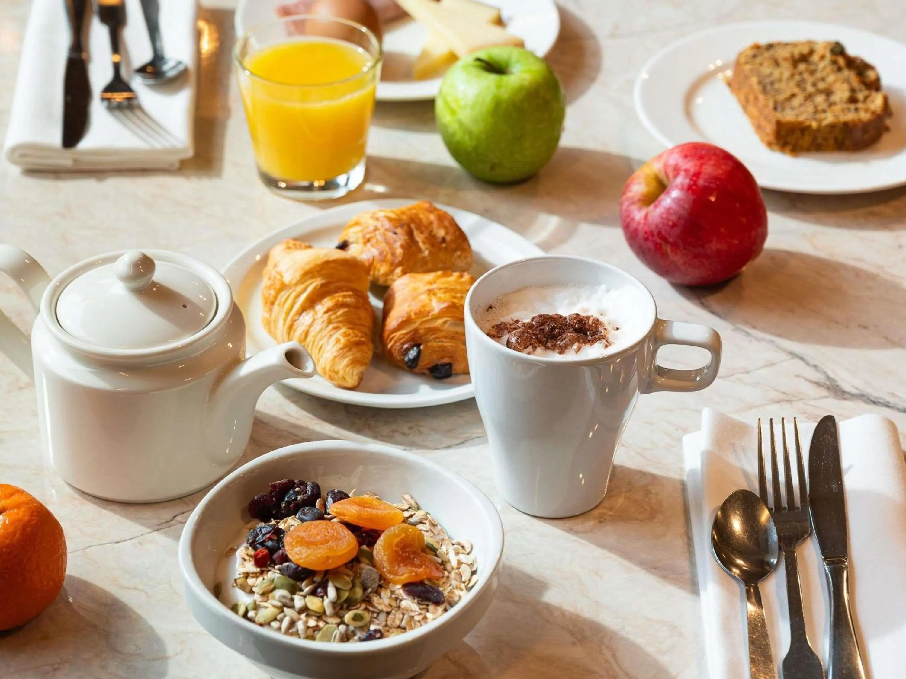 Breakfast in Mercure Carcassonne La Cité