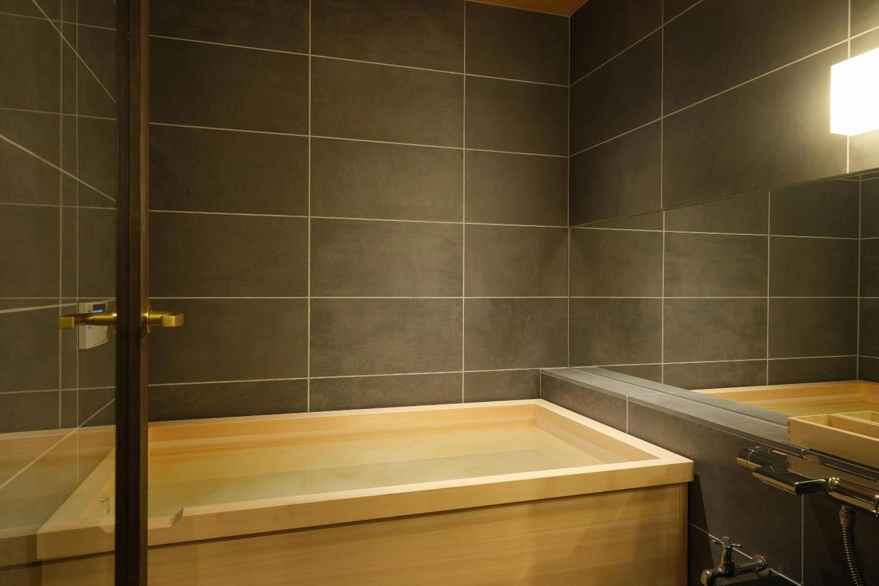 Tomonoura Shiomachi Hotel