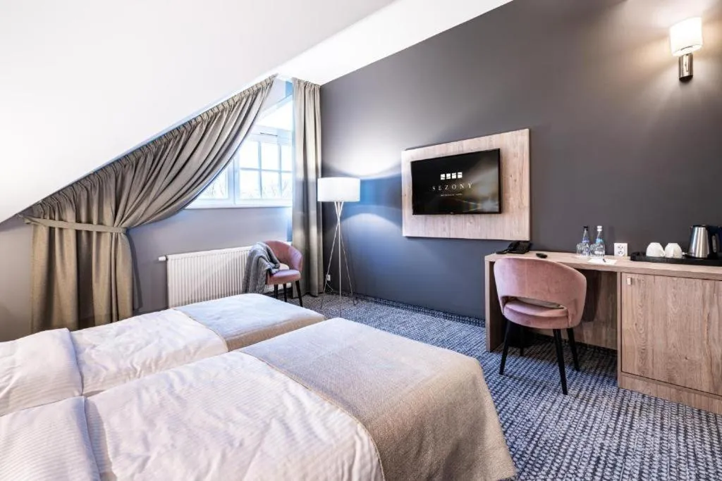 Twin Room in Sezony. Restauracja i Hotel