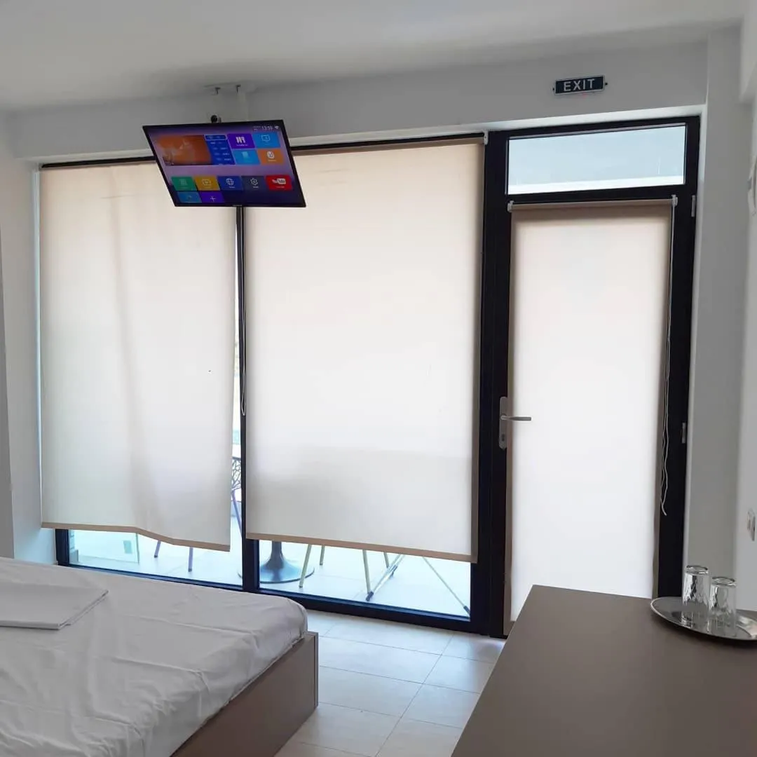 Communal lounge/ TV room in Vila Arthur