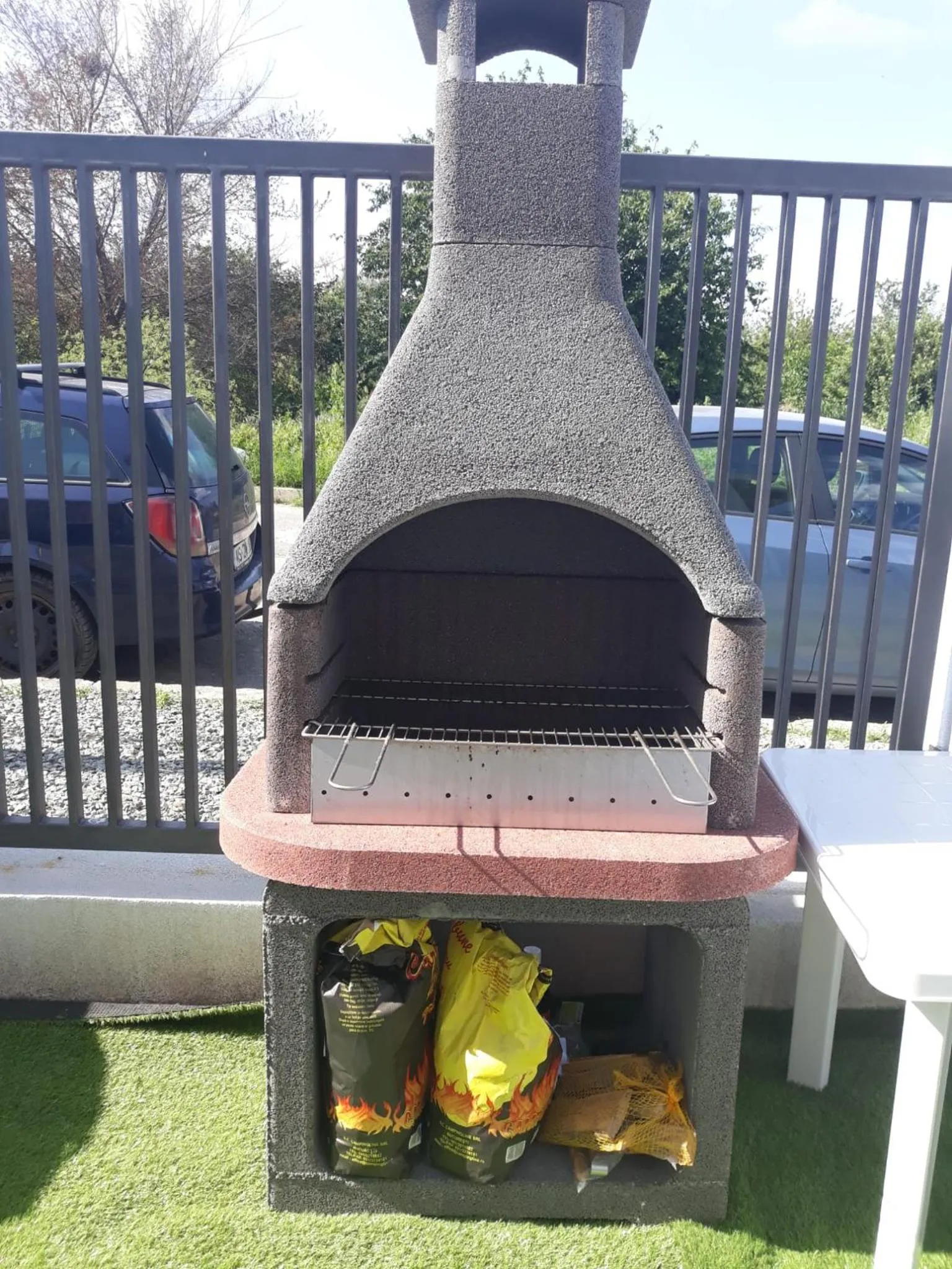 BBQ facilities in Vila Arthur