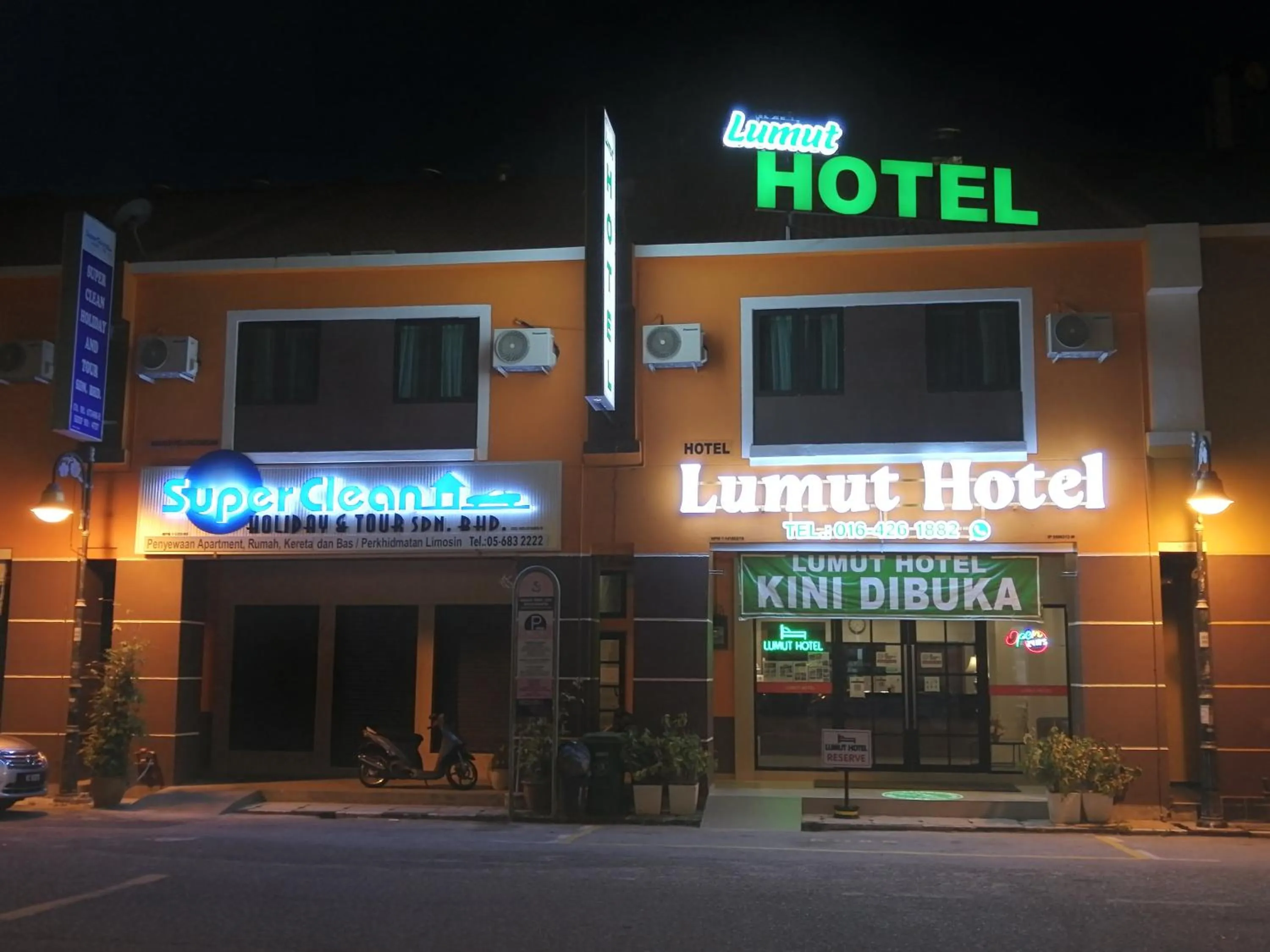 Property building in Lumut Hotel
