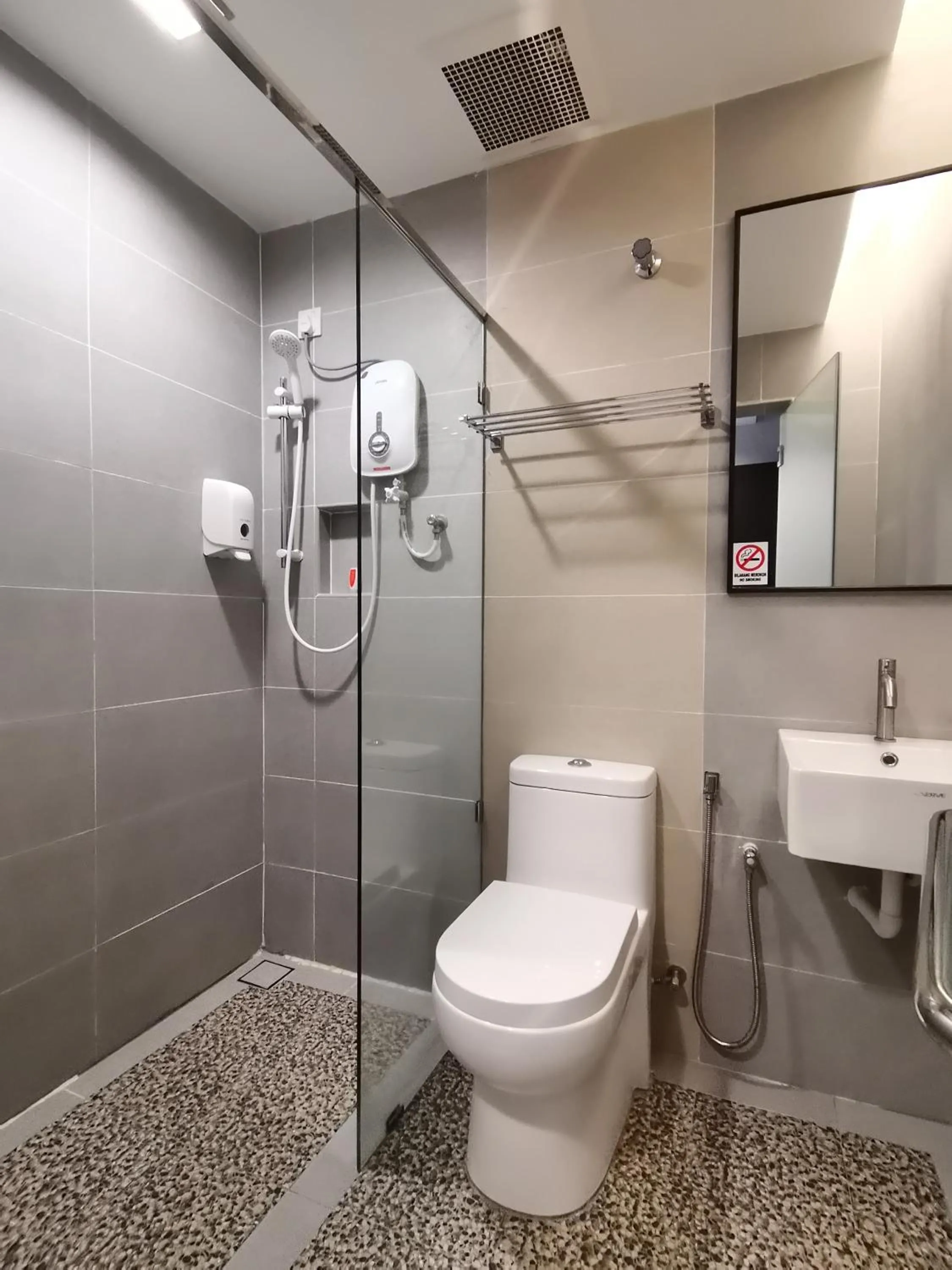 Bathroom in Lumut Hotel