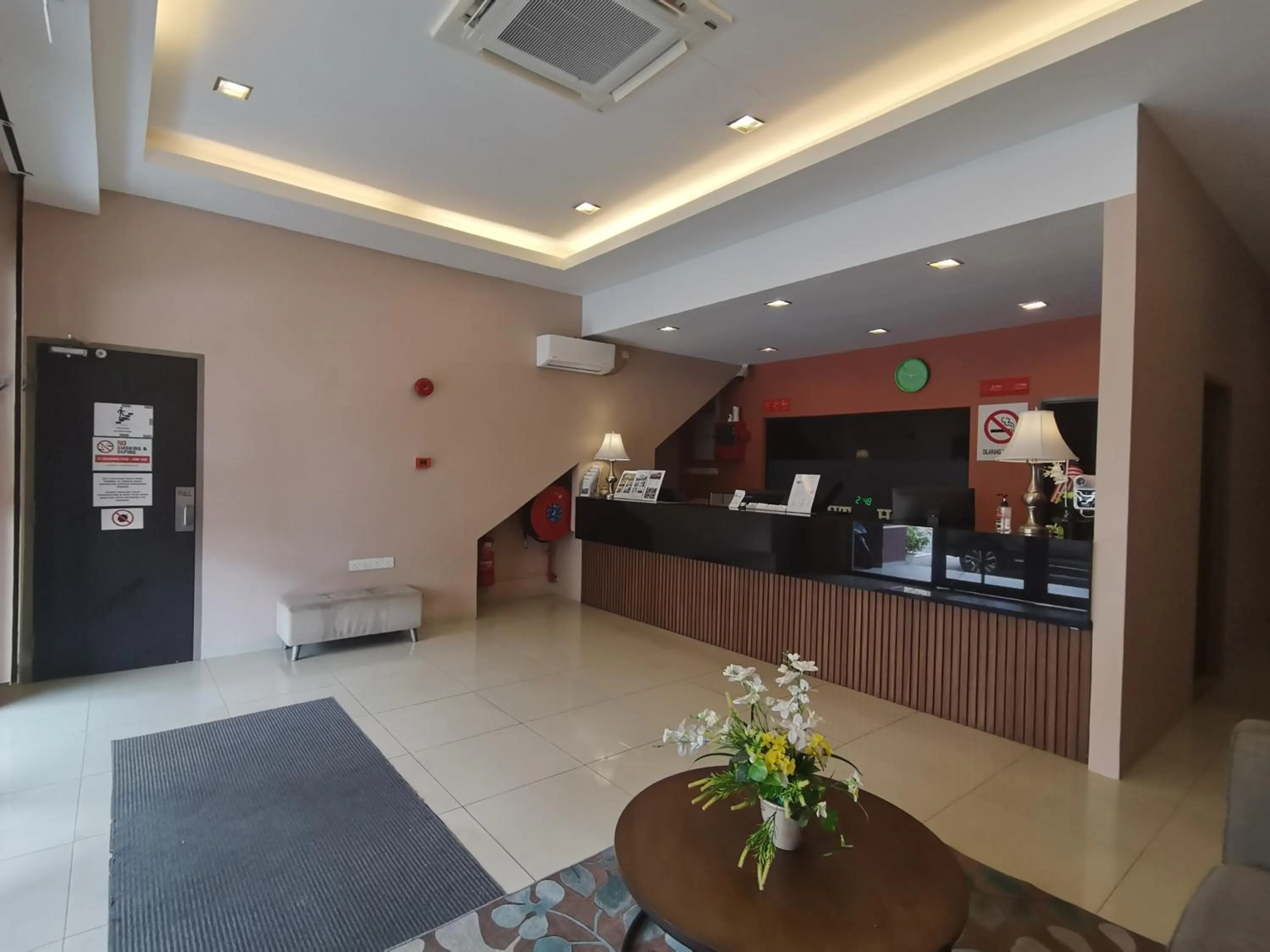 Lobby or reception in Lumut Hotel