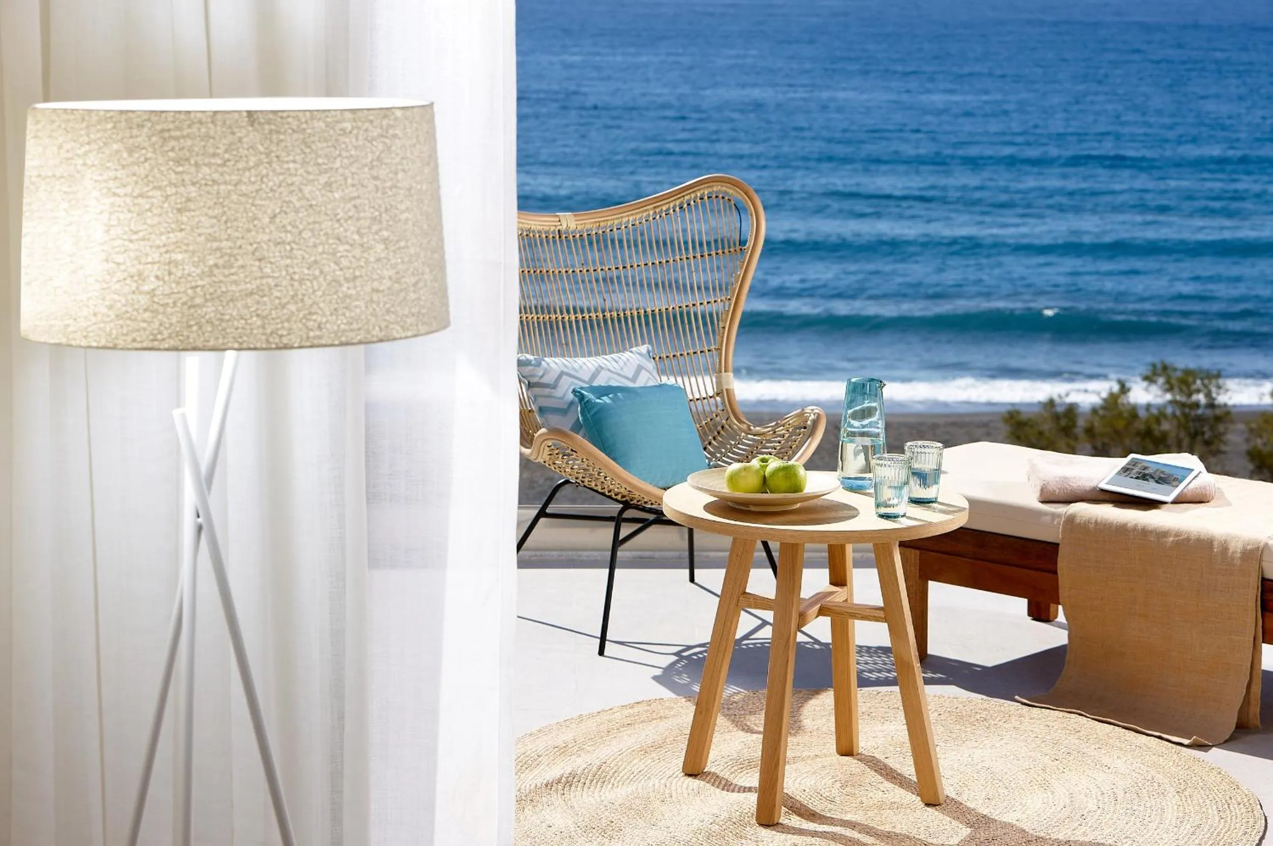 Patio in Enorme Santanna Beach