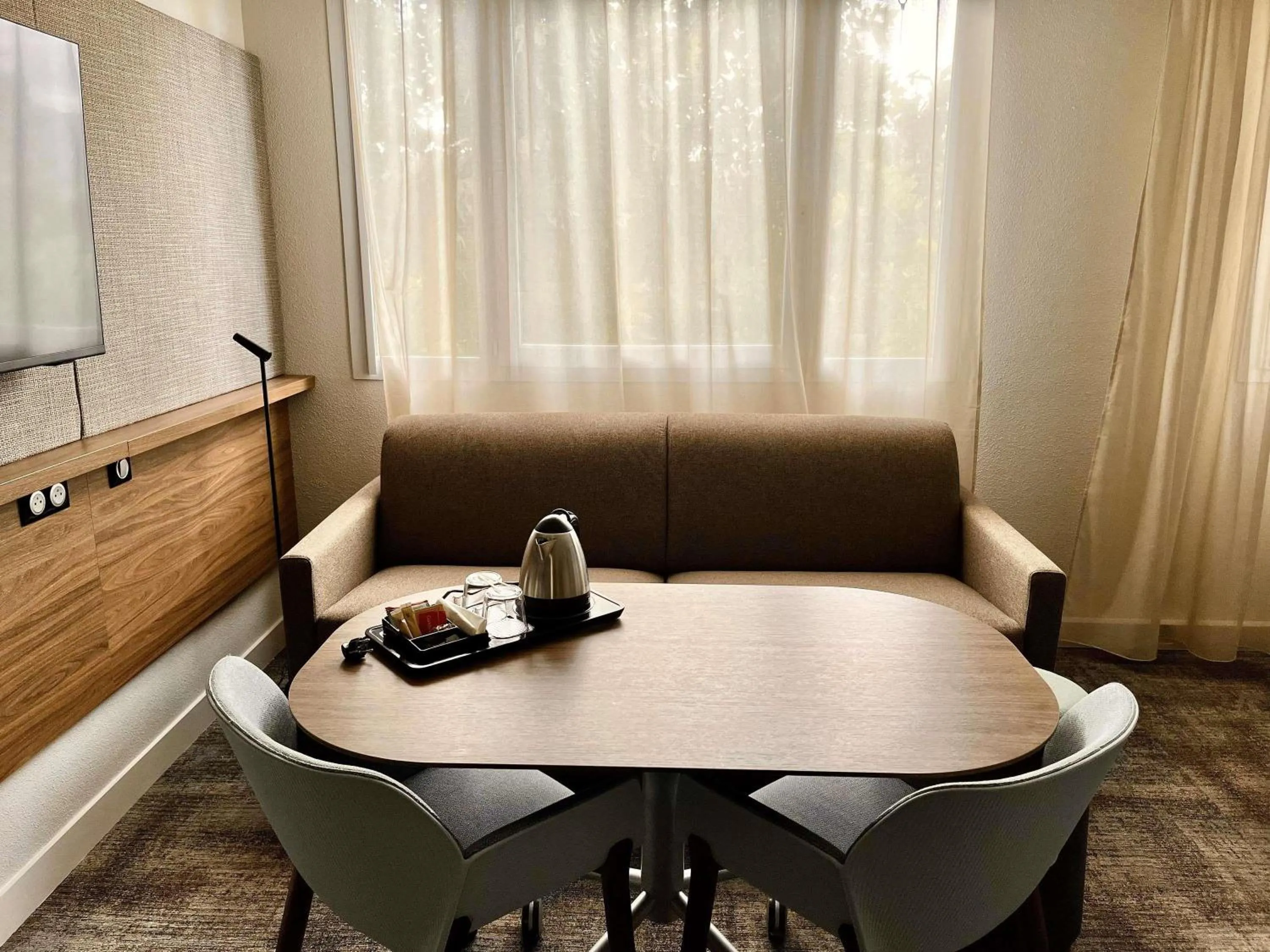 Property building in Novotel Suites Clermont Ferrand Polydome