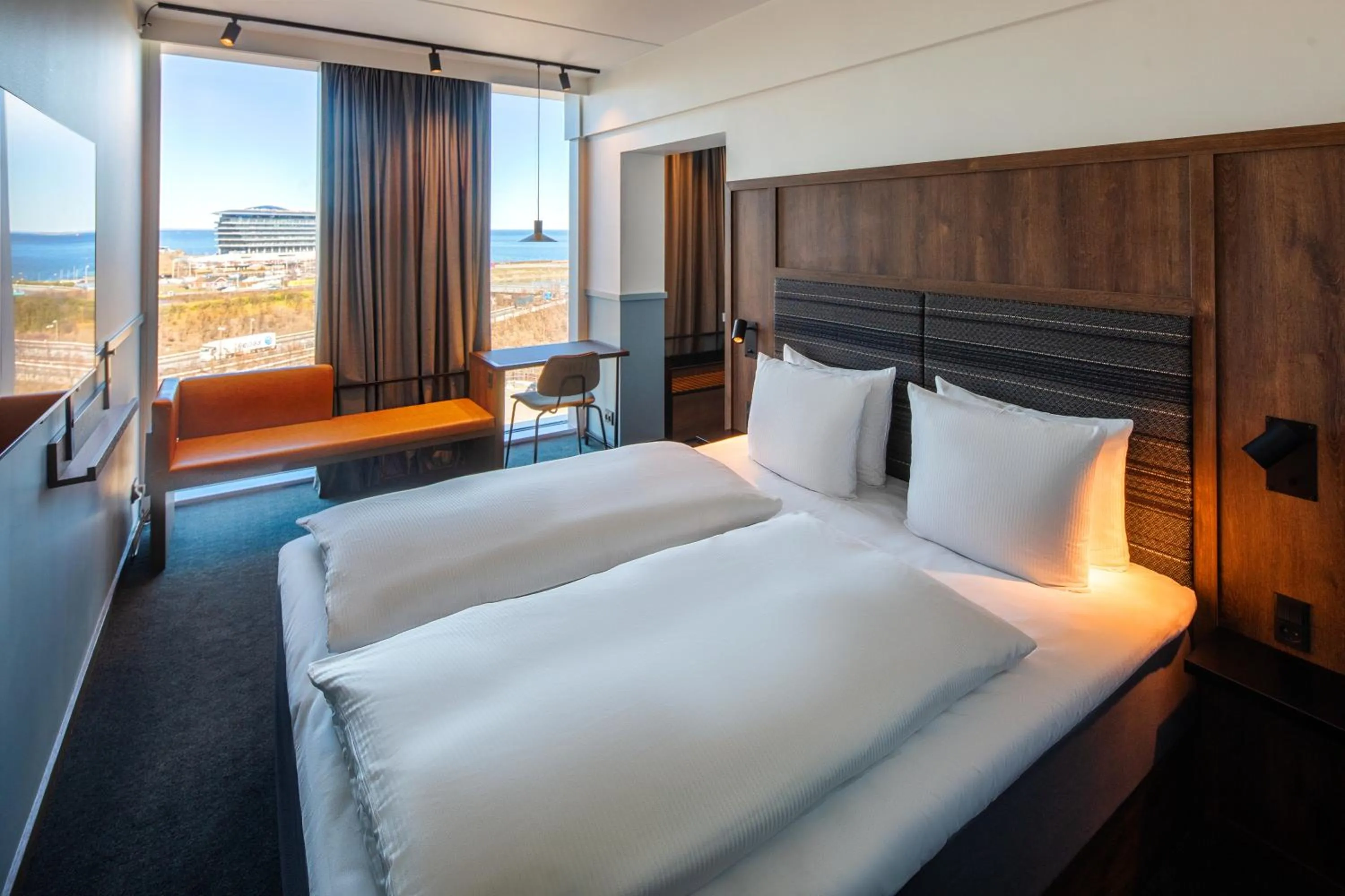 Bedroom, Bed in Comfort Hotel Copenhagen Airport