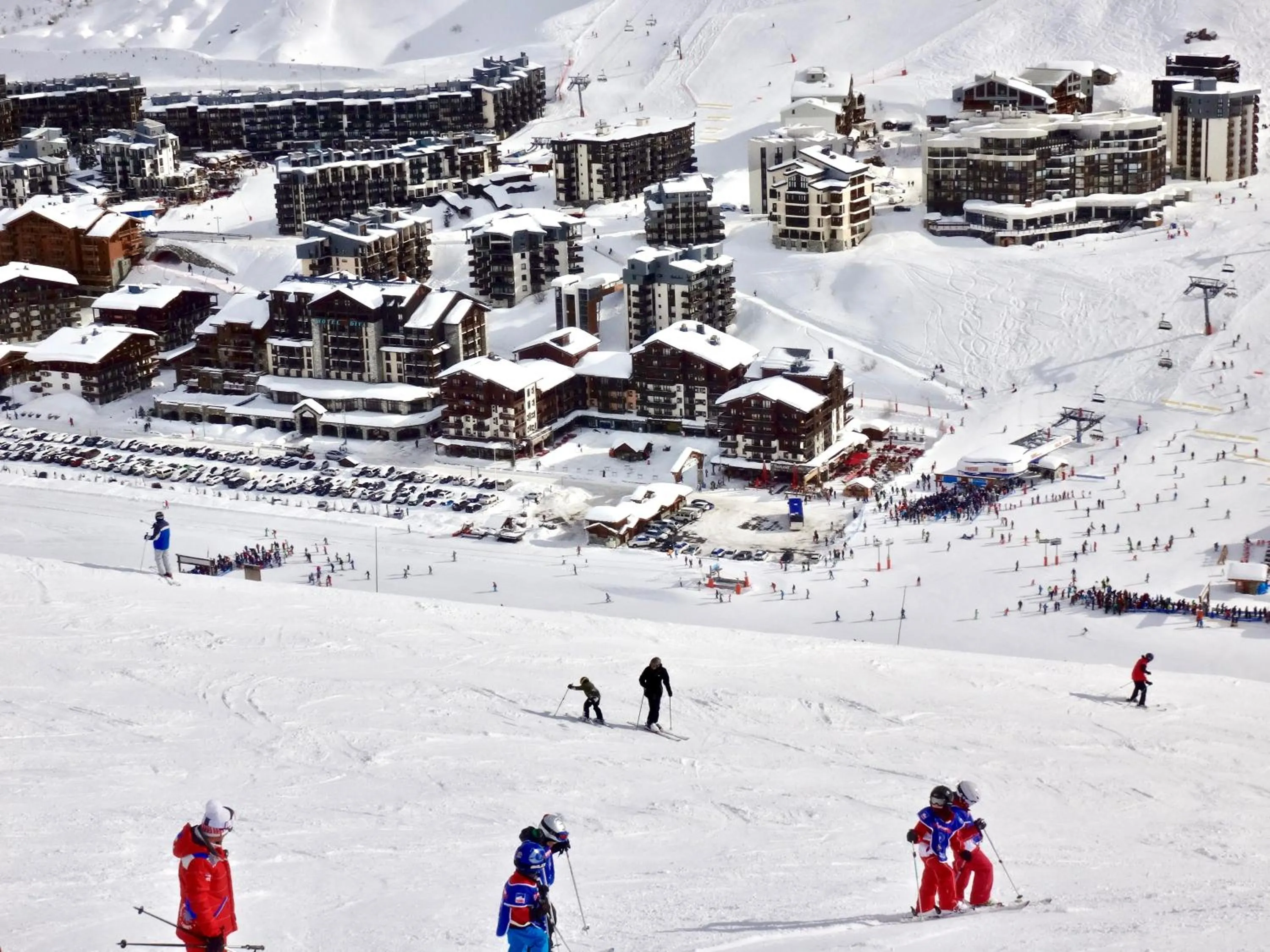 Bird's eye view in Le Rond Point des Pistes - 4 personnes - Tignes Val Claret 2100m - skis aux pieds