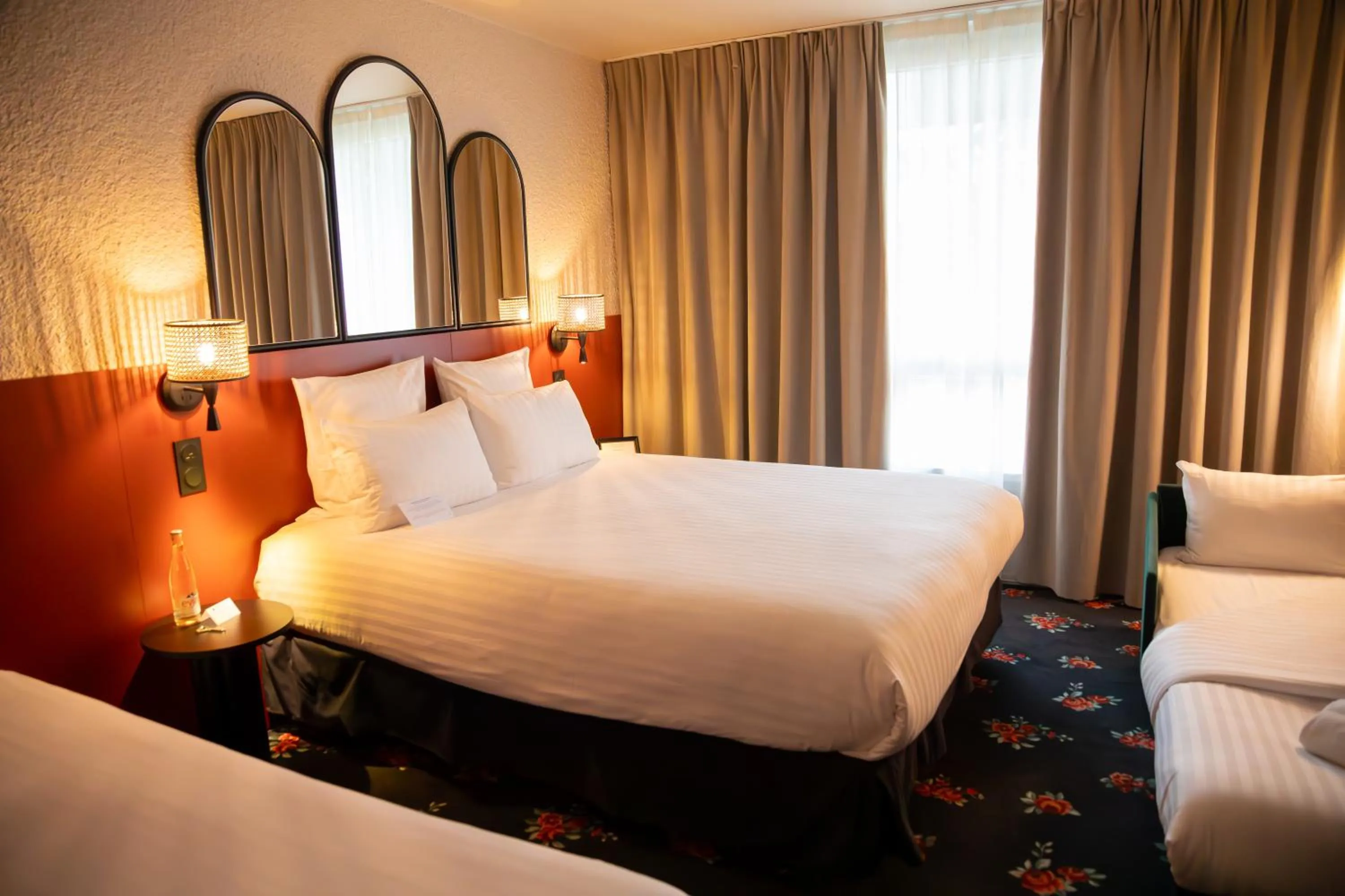 Bed in Best Western Saint-Etienne Porte du Forez