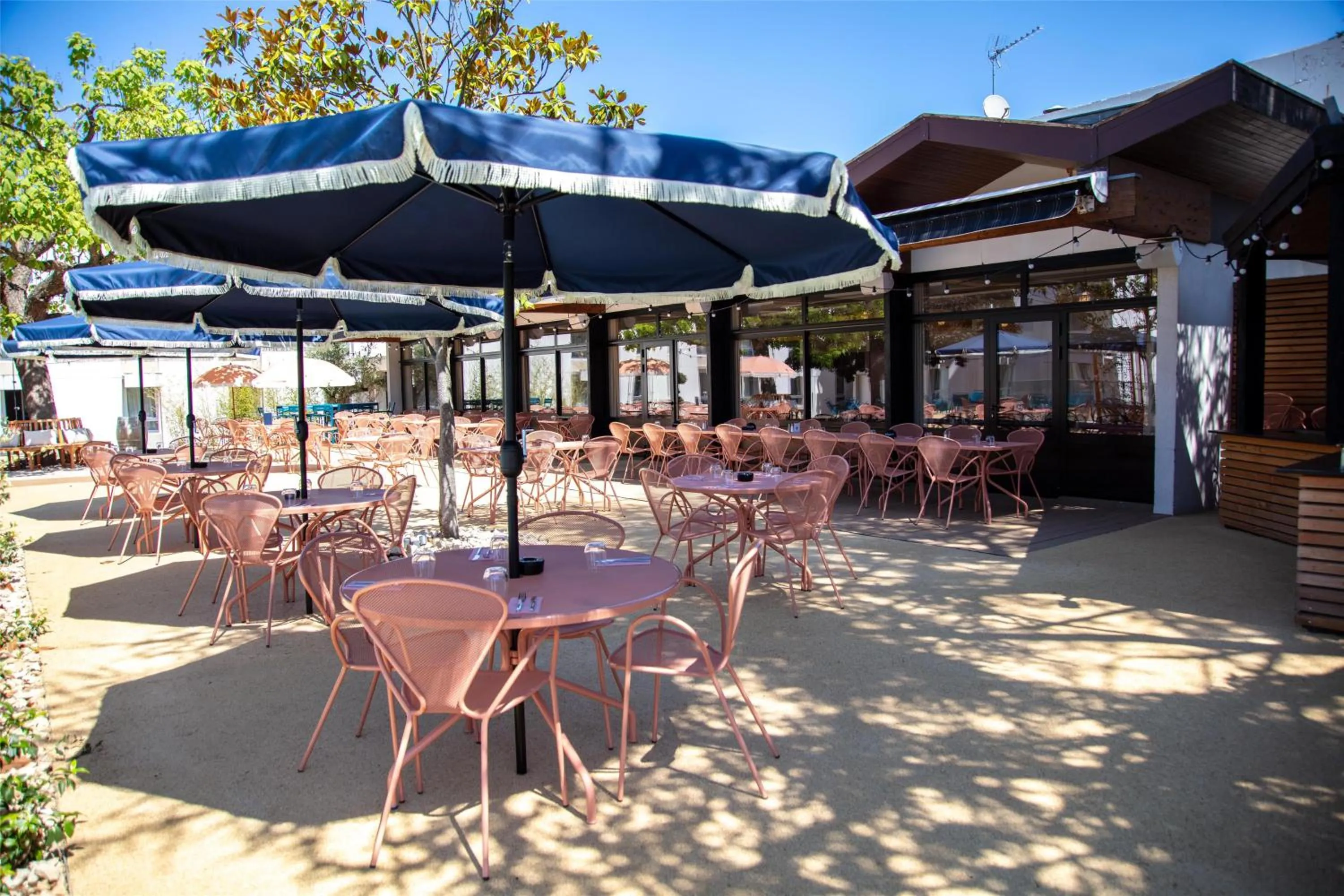 Restaurant/places to eat in Best Western Porte du Forez