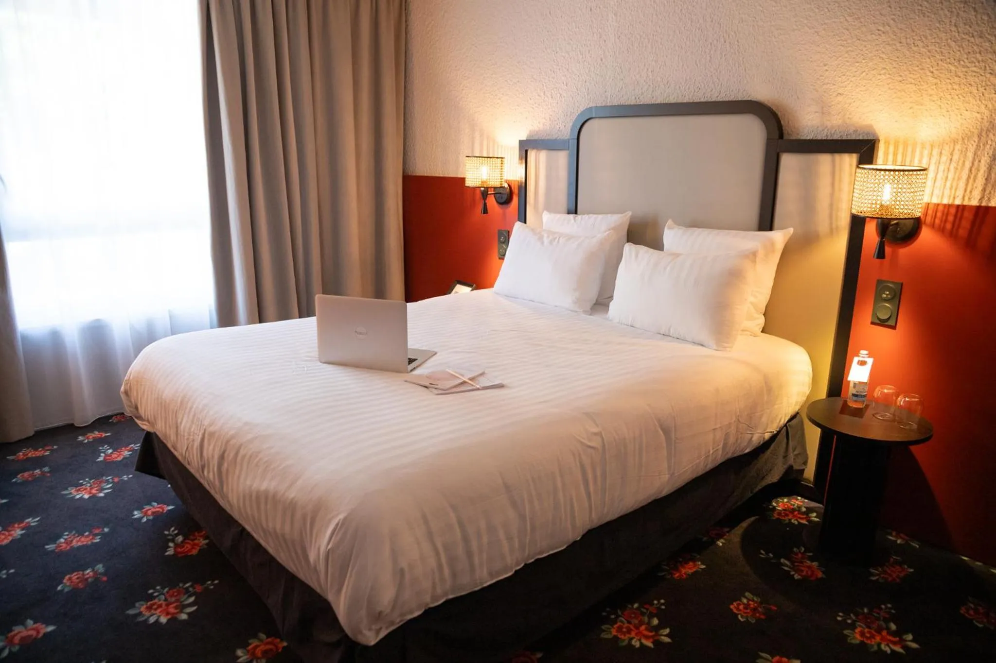 Bed in Best Western Saint-Etienne Porte du Forez