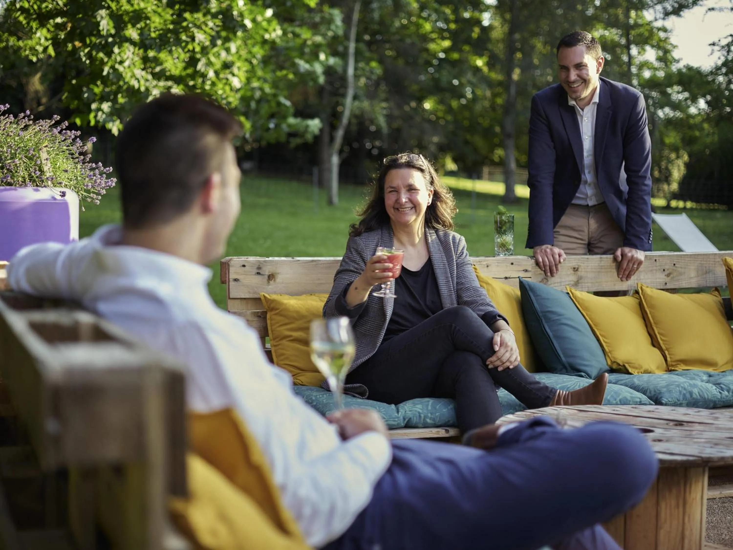 Lounge or bar in Novotel Massy Palaiseau