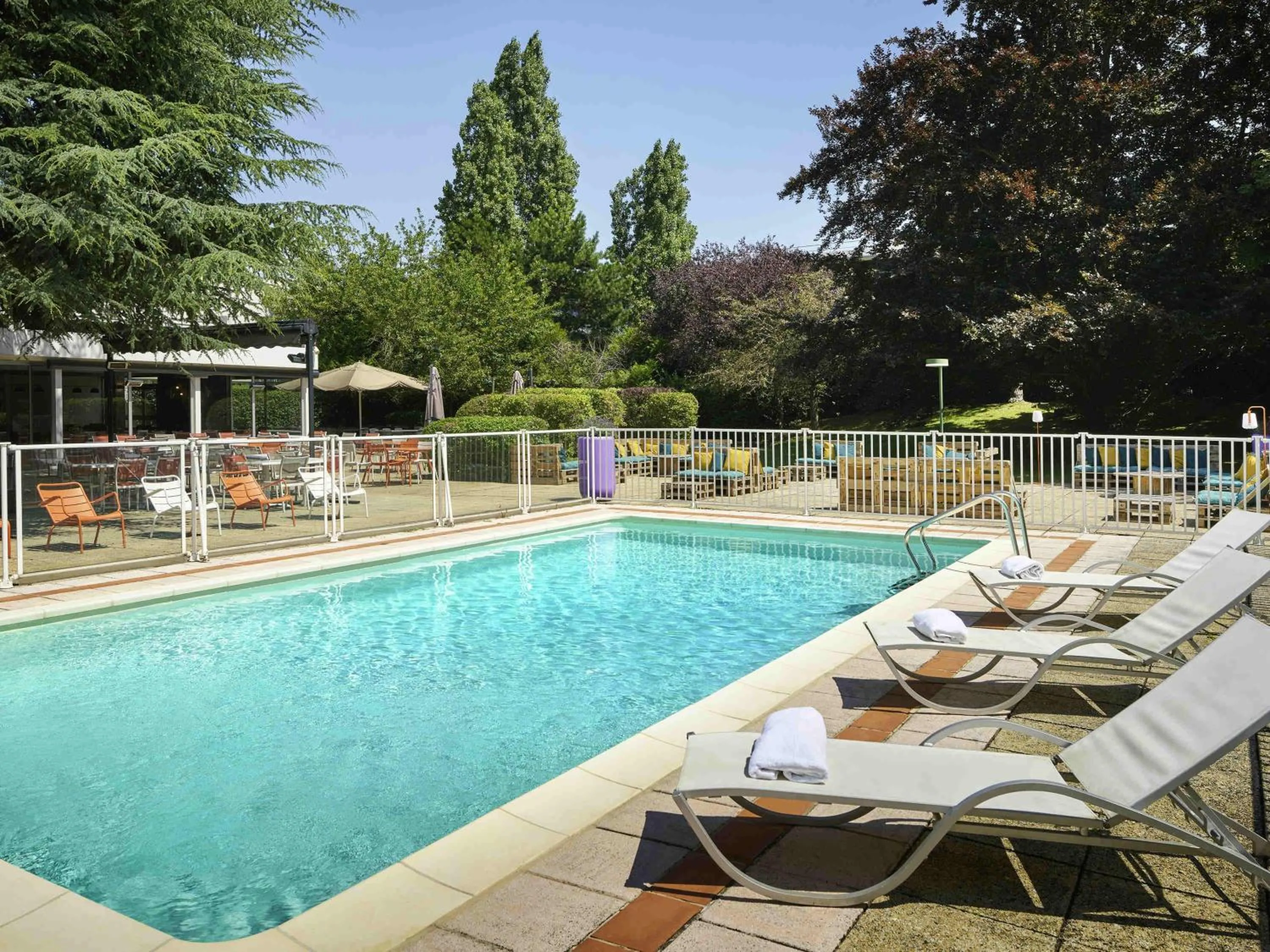 Pool view in Novotel Massy Palaiseau