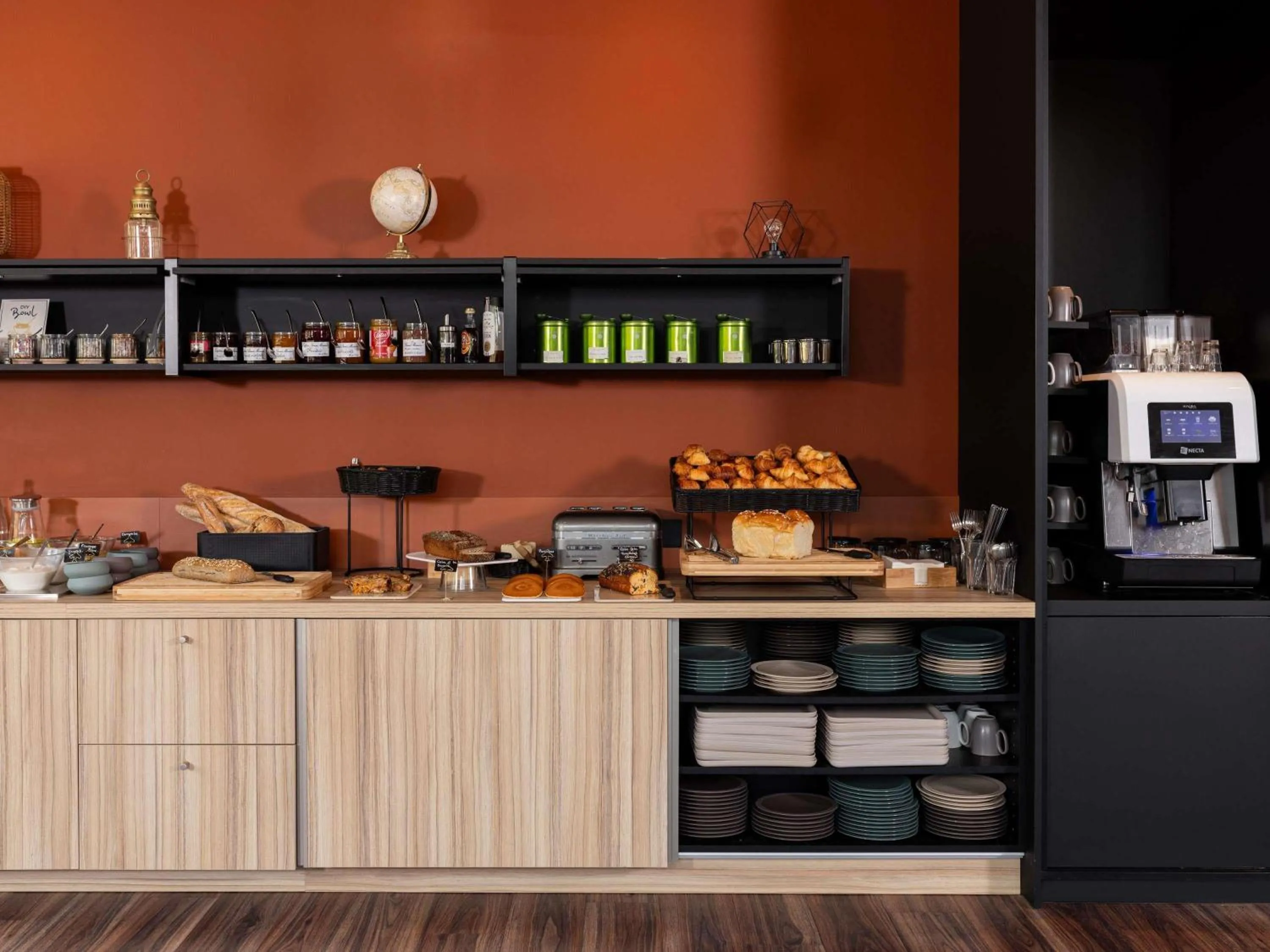 Breakfast in ibis Styles Lille Aéroport