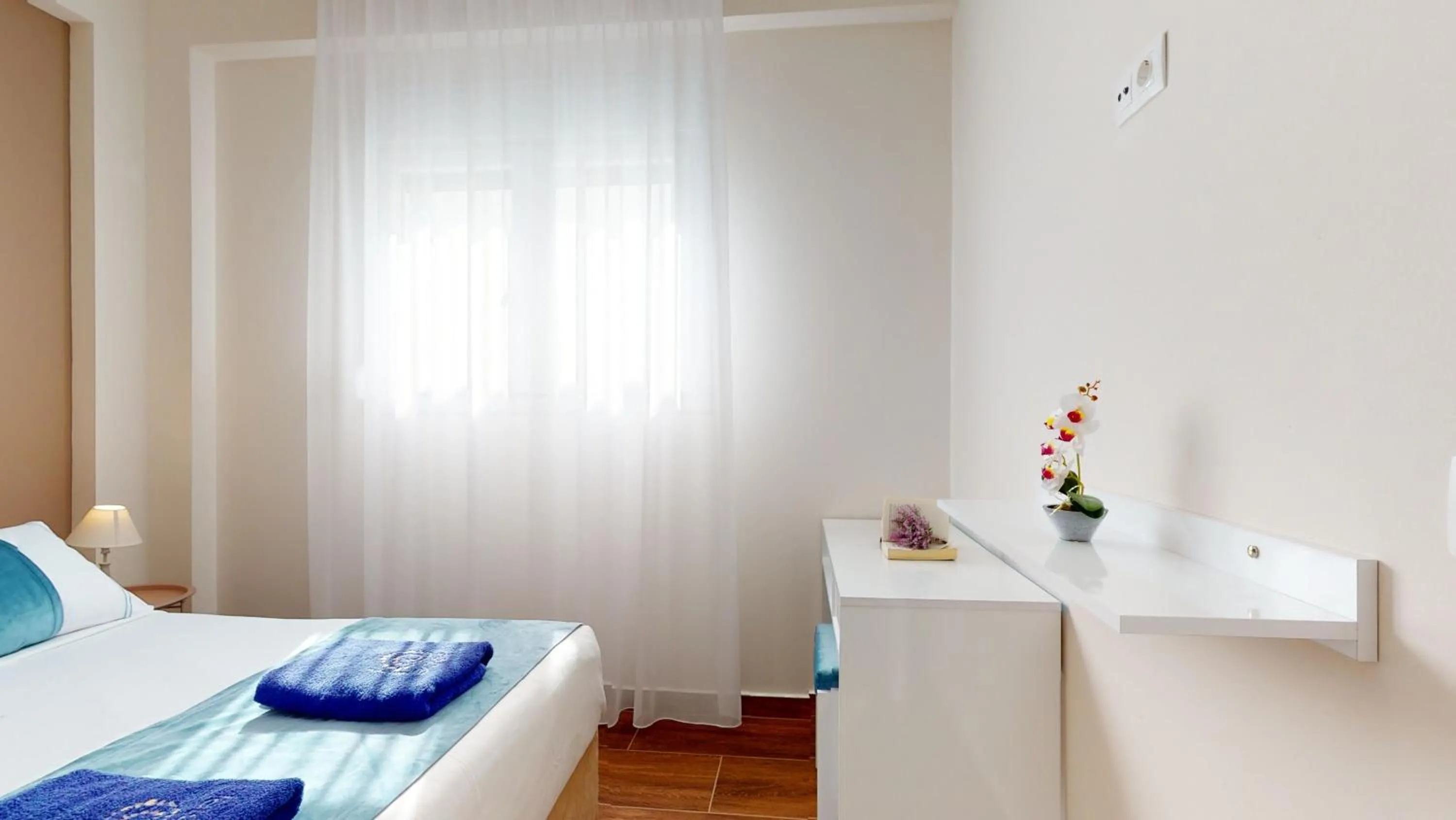 Bedroom, Bed in Acrotel Porto Brava Luxury Villas