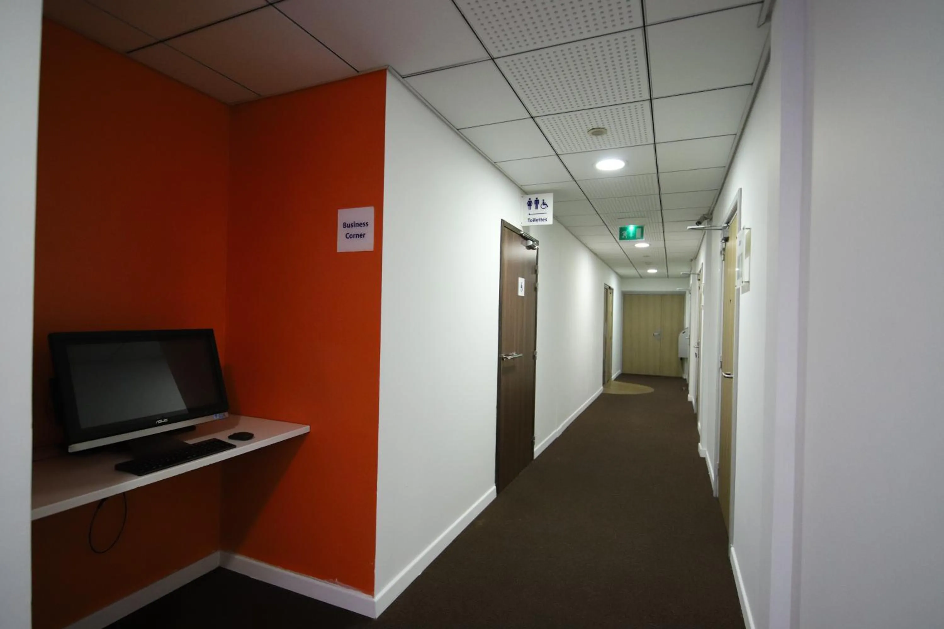 Meeting/conference room in Holiday Inn Express Strasbourg - Sud by IHG