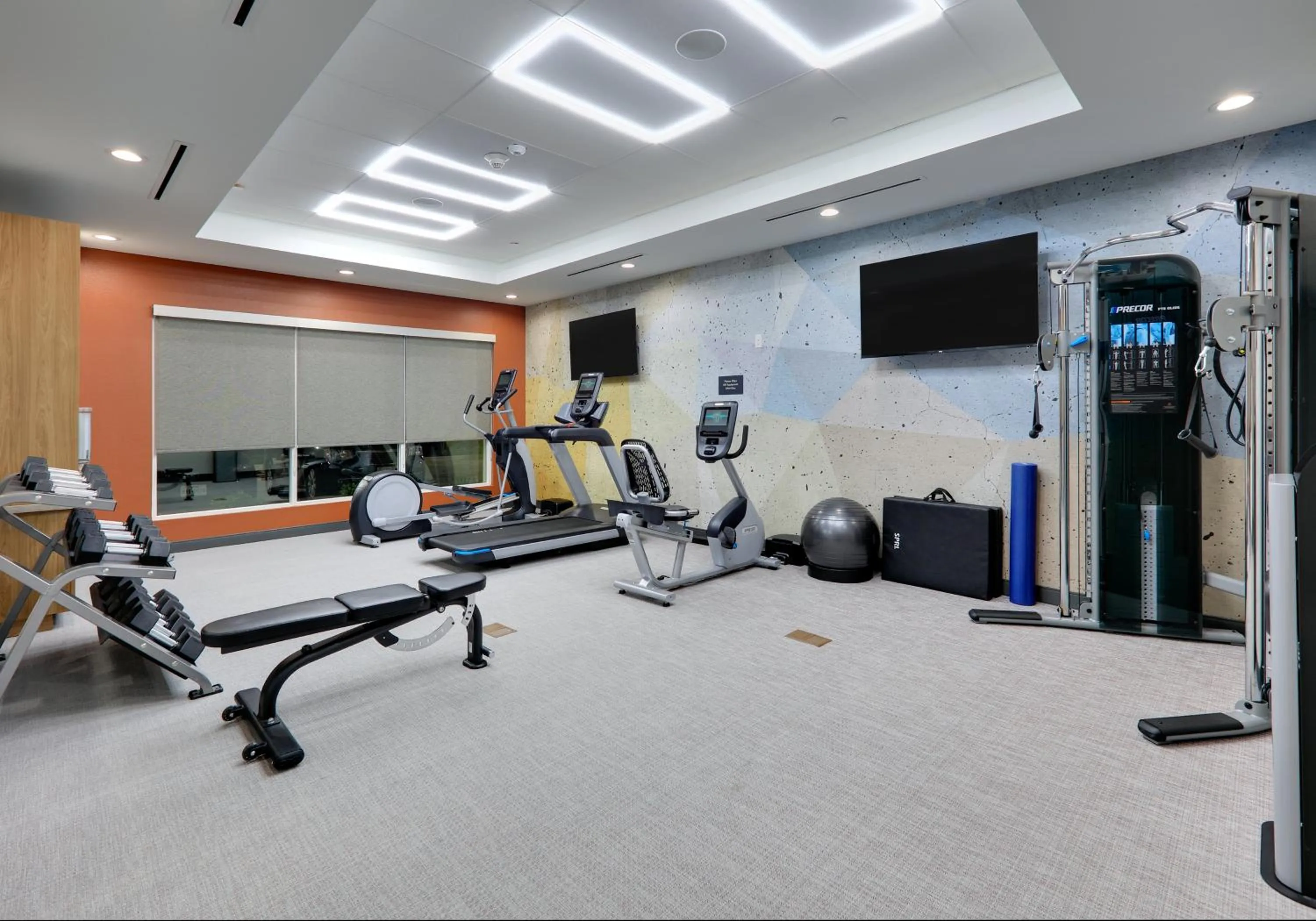 Fitness centre/facilities in Candlewood Suites DFW West - Hurst by IHG