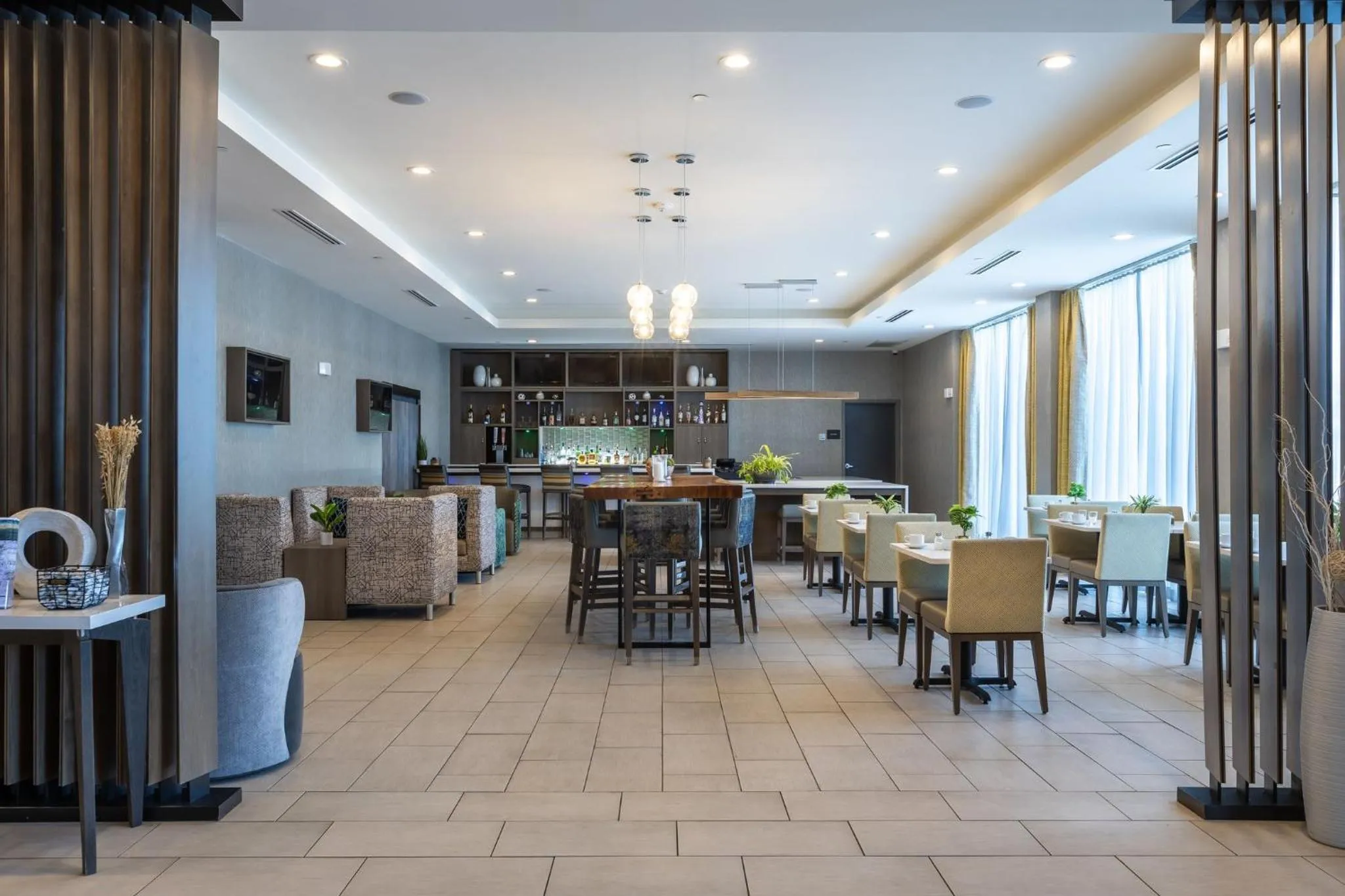 Restaurant/places to eat in Holiday Inn Greenville - Woodruff Road by IHG
