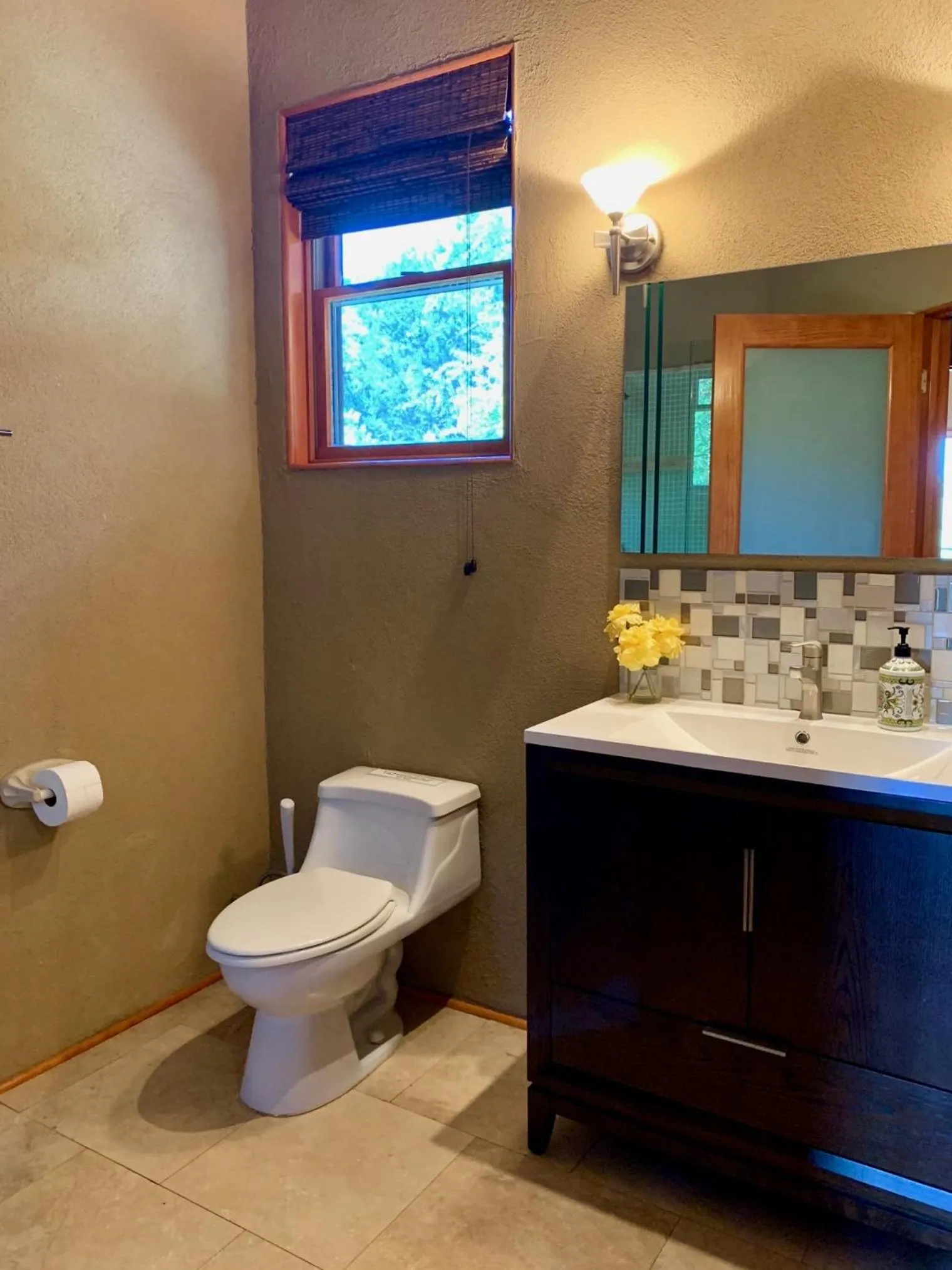 Scenic Hill Country Retreat - Rhino Ranch