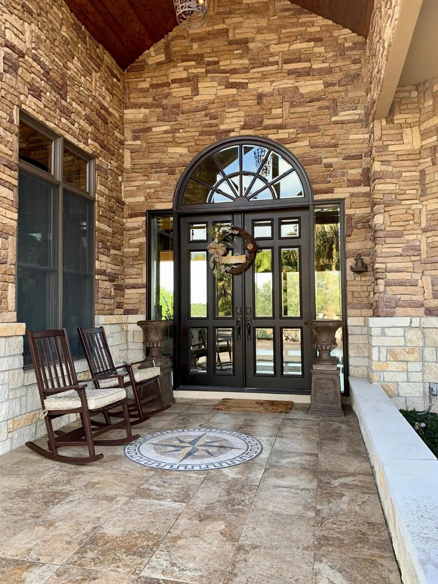 Scenic Hill Country Retreat - Rhino Ranch