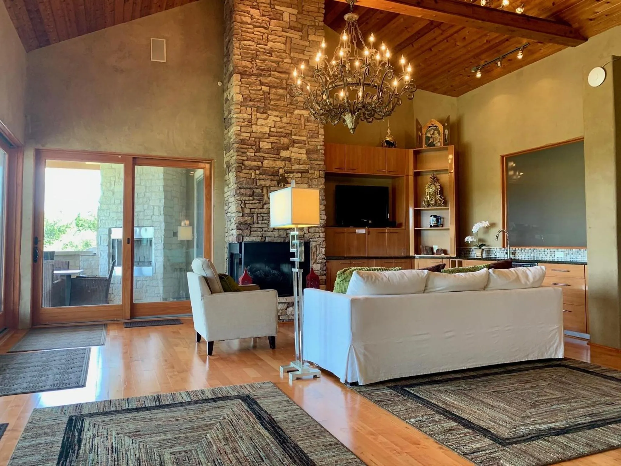 Living room in Scenic Hill Country Retreat - Rhino Ranch