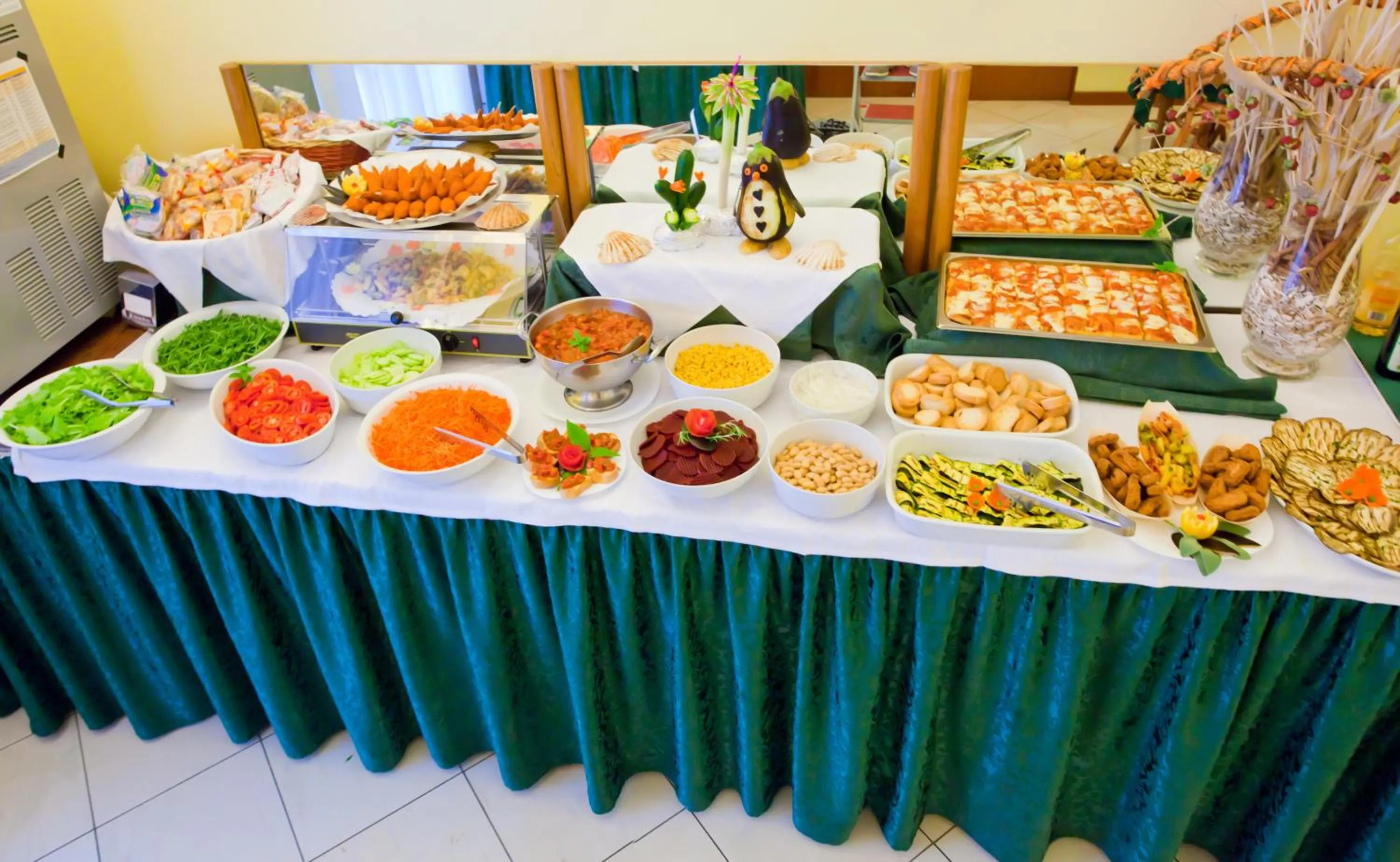 Food and drinks in Hotel Catto Suisse