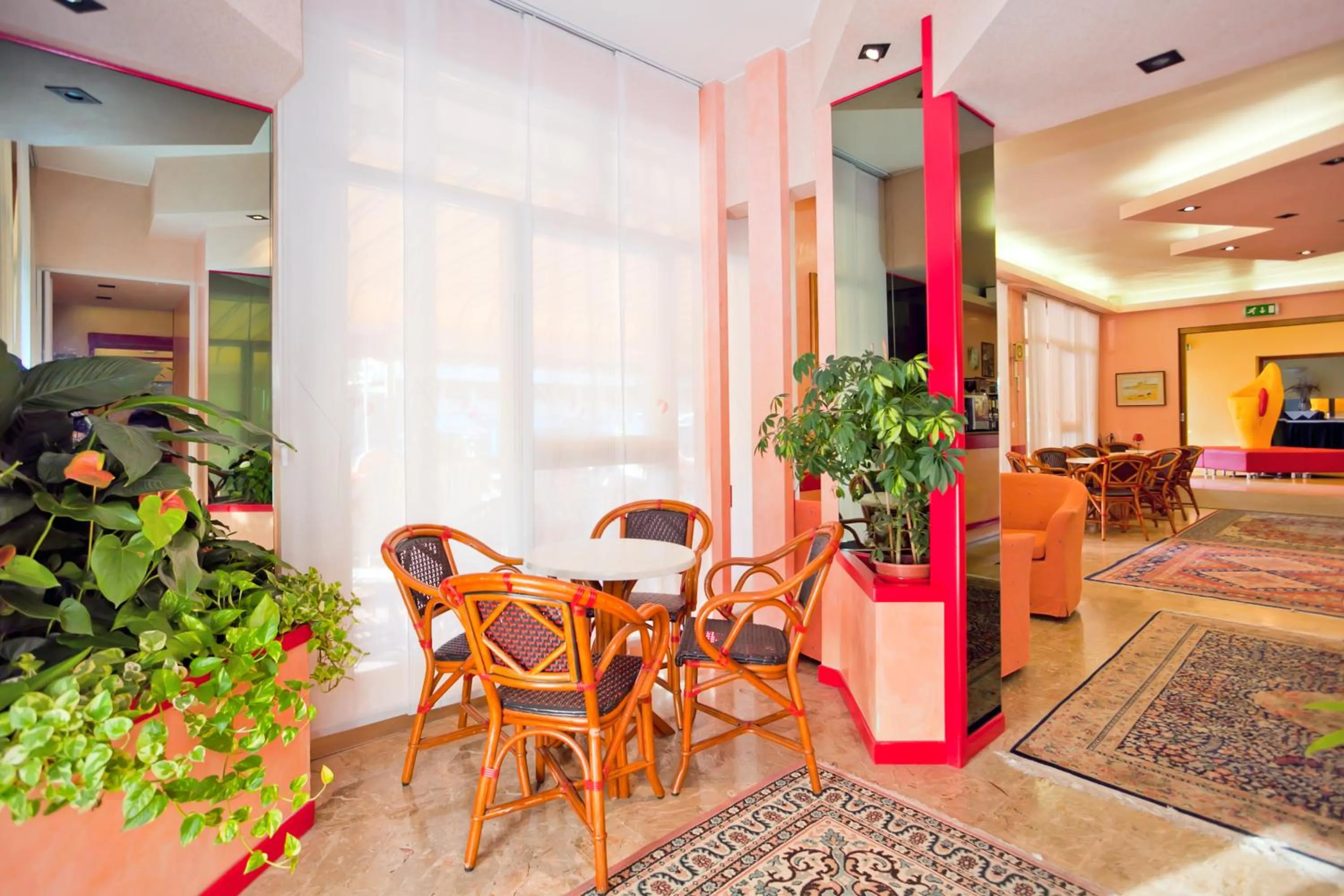 Lounge or bar in Hotel Catto Suisse