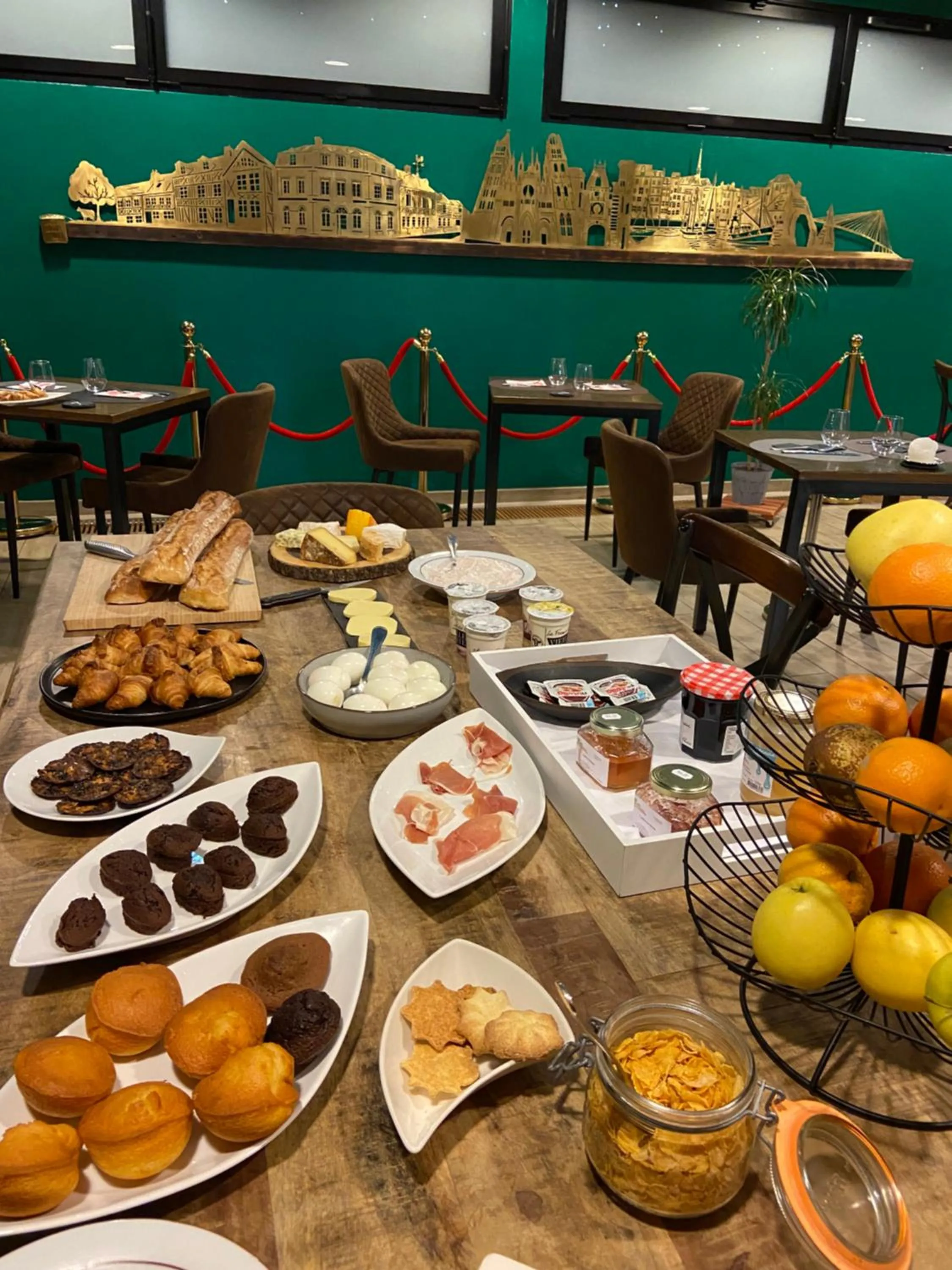 Logis Hôtel Restaurant SPA Le Tosny