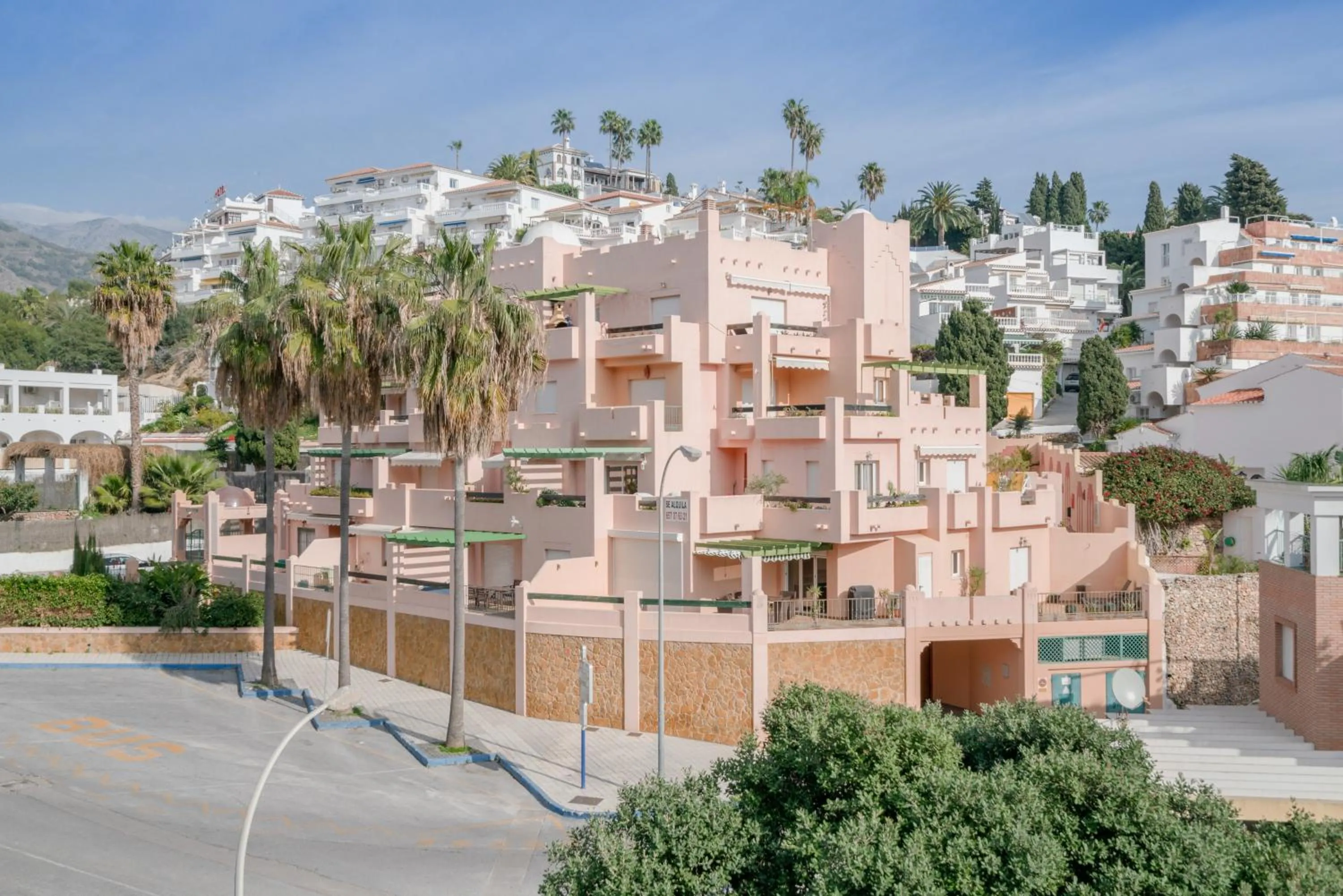 Property building in Apartamento Ibn sadi14
