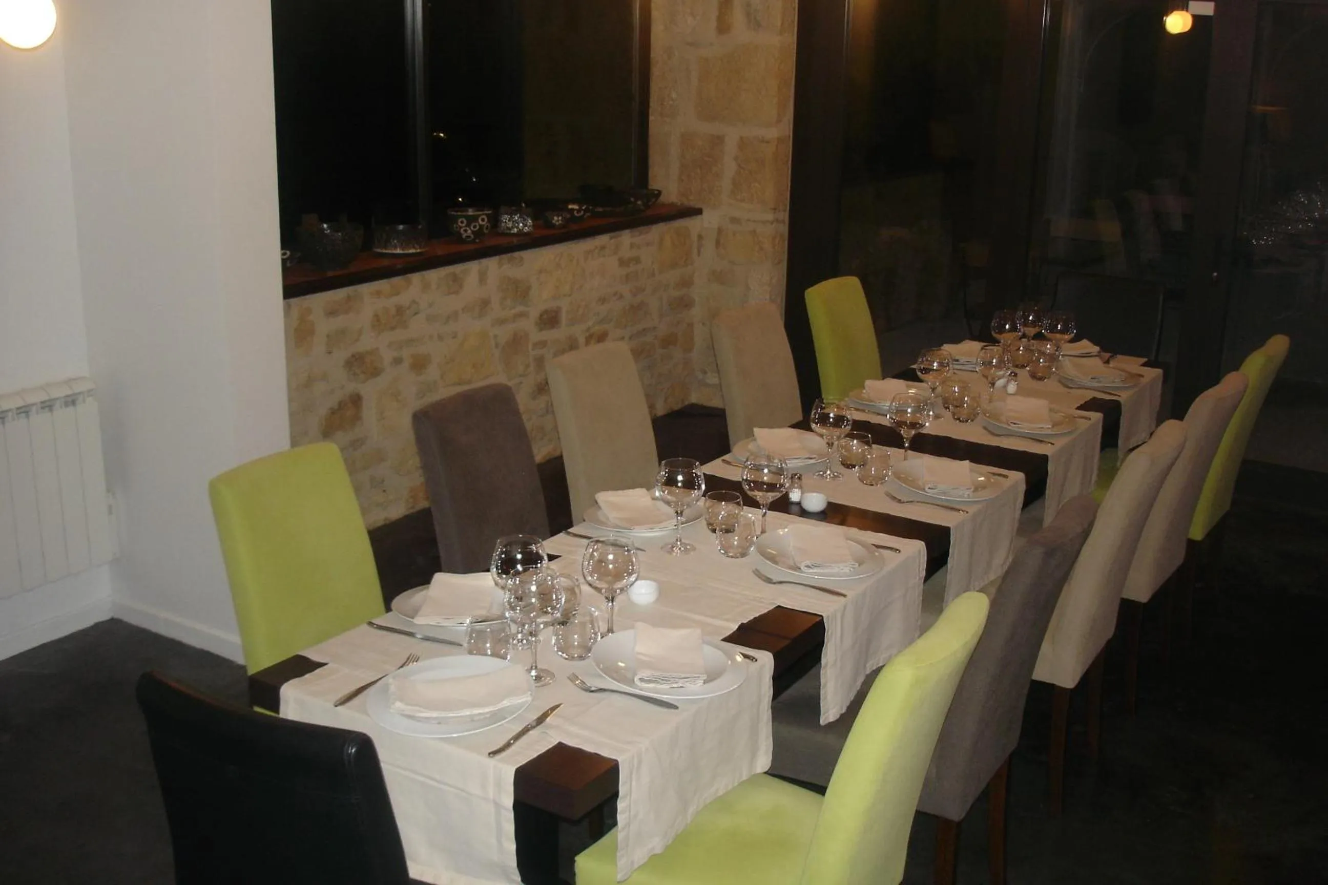 Restaurant/places to eat in Hotel La Bastie d'Urfé