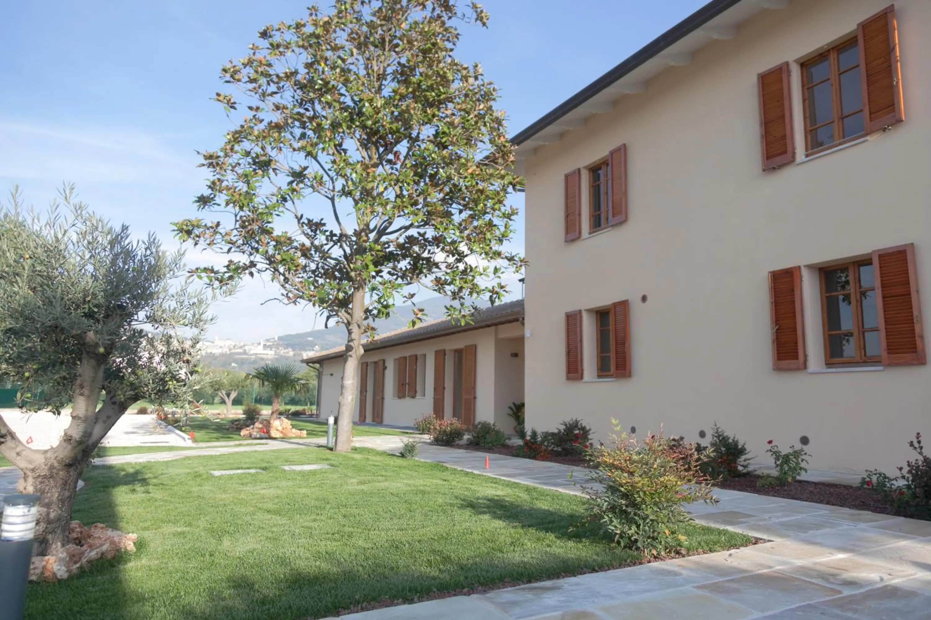 Facade/entrance in Valle Di Francesco