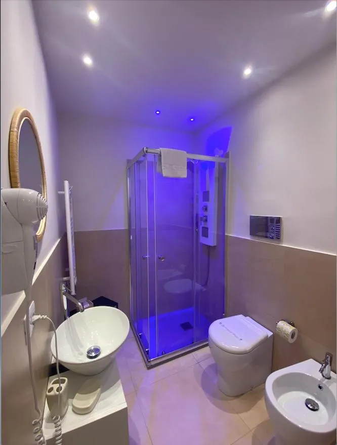 Bathroom in La Volta Rooms Locazione turistica