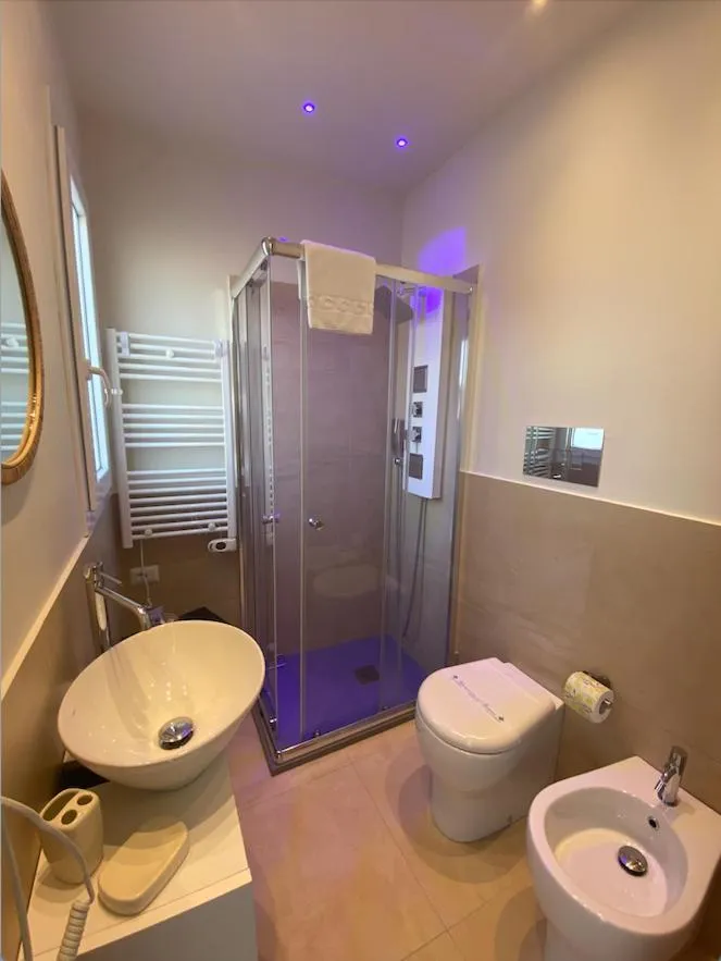 Bathroom in La Volta Rooms Locazione turistica