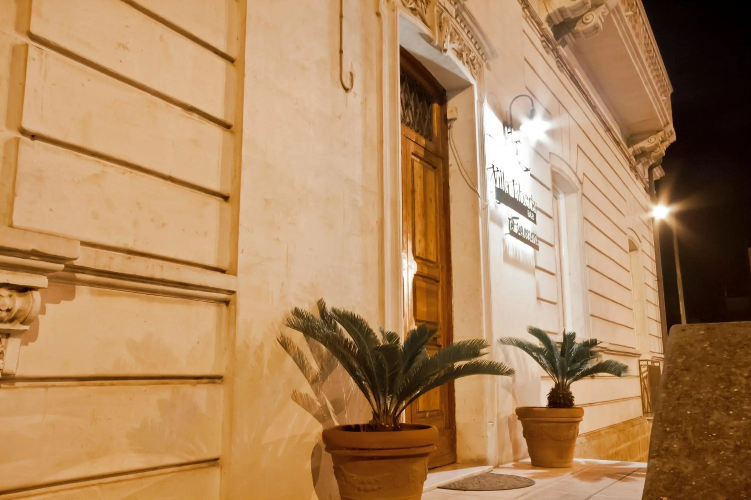 Facade/entrance in Villa Liberty Palazzo Gigante
