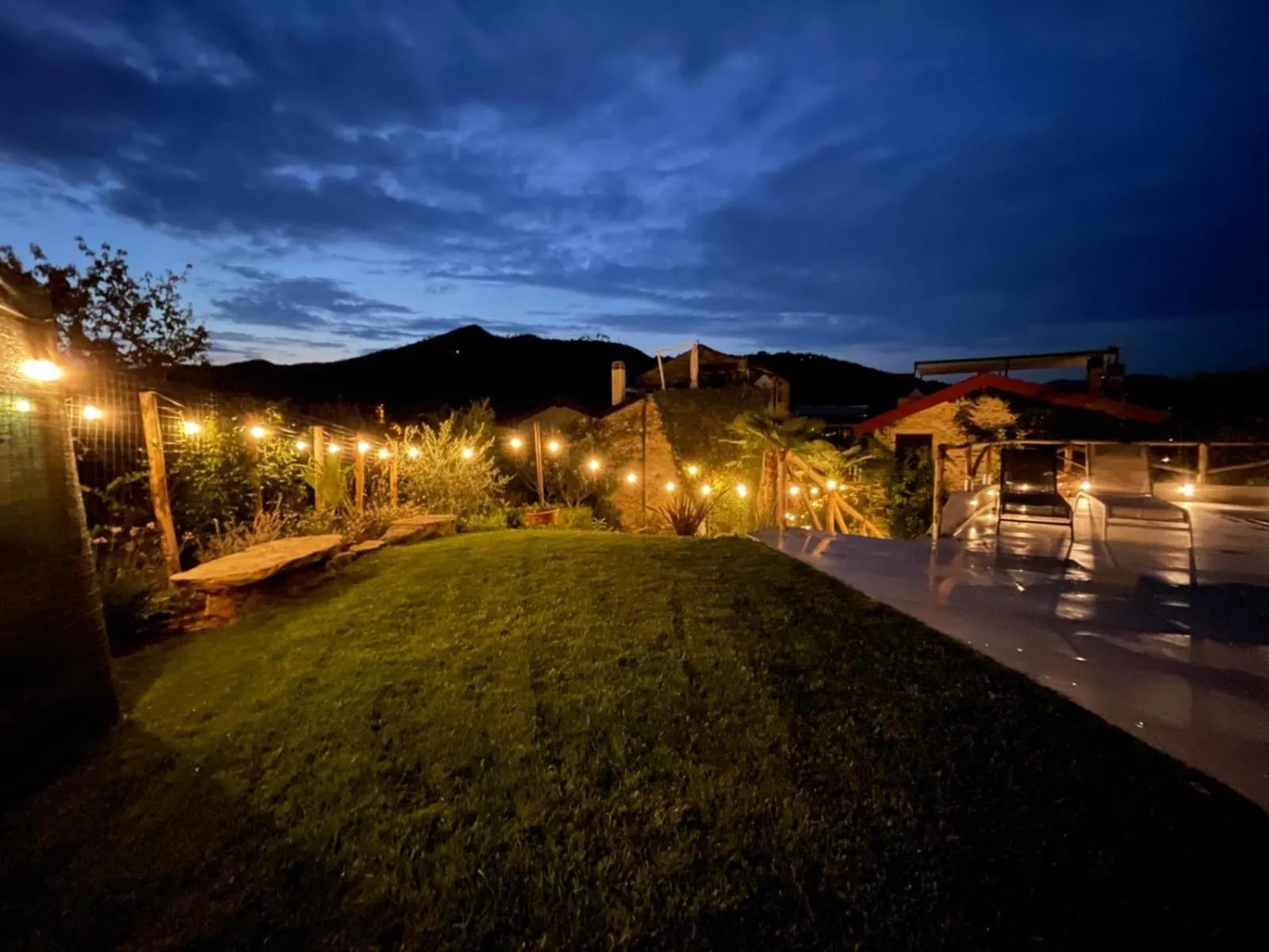 Night in Borgata Cantone Country House B&B