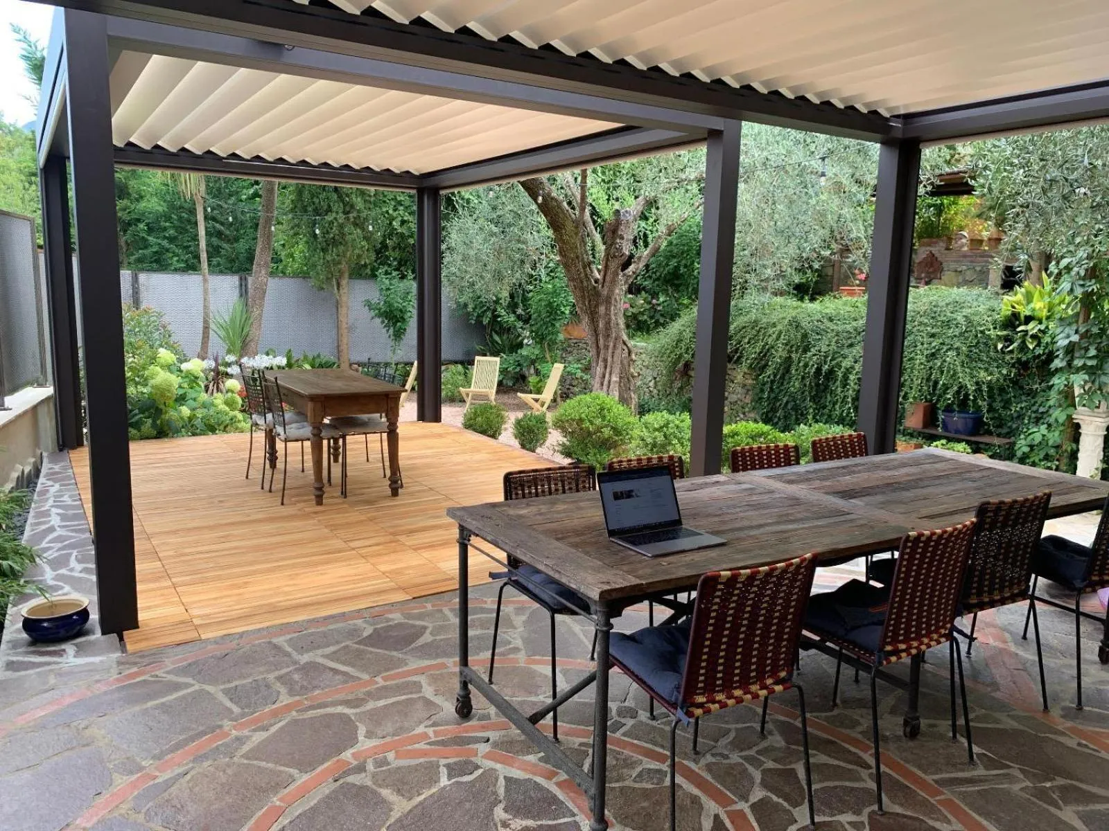 Patio in Borgata Cantone Country House B&B