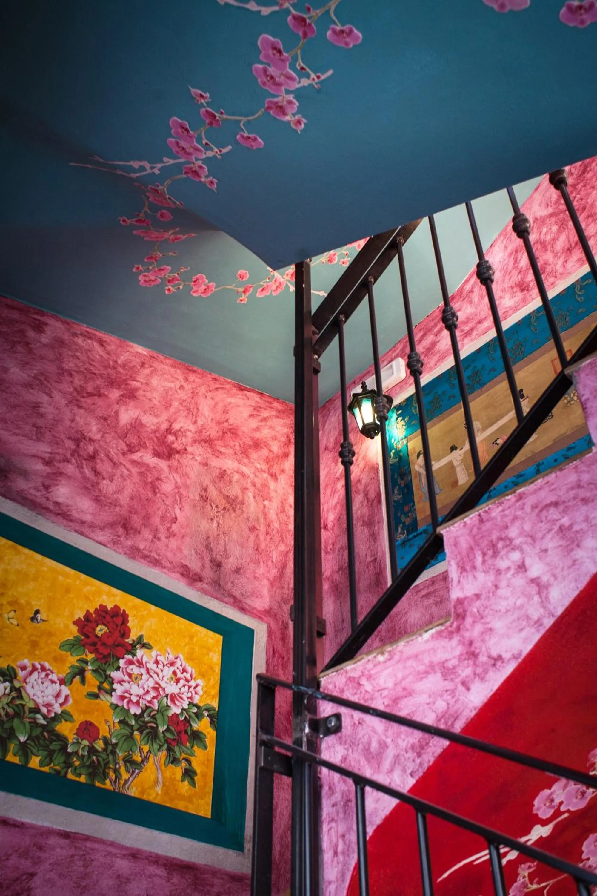Decorative detail, Bed in Villa Vietnamonamour